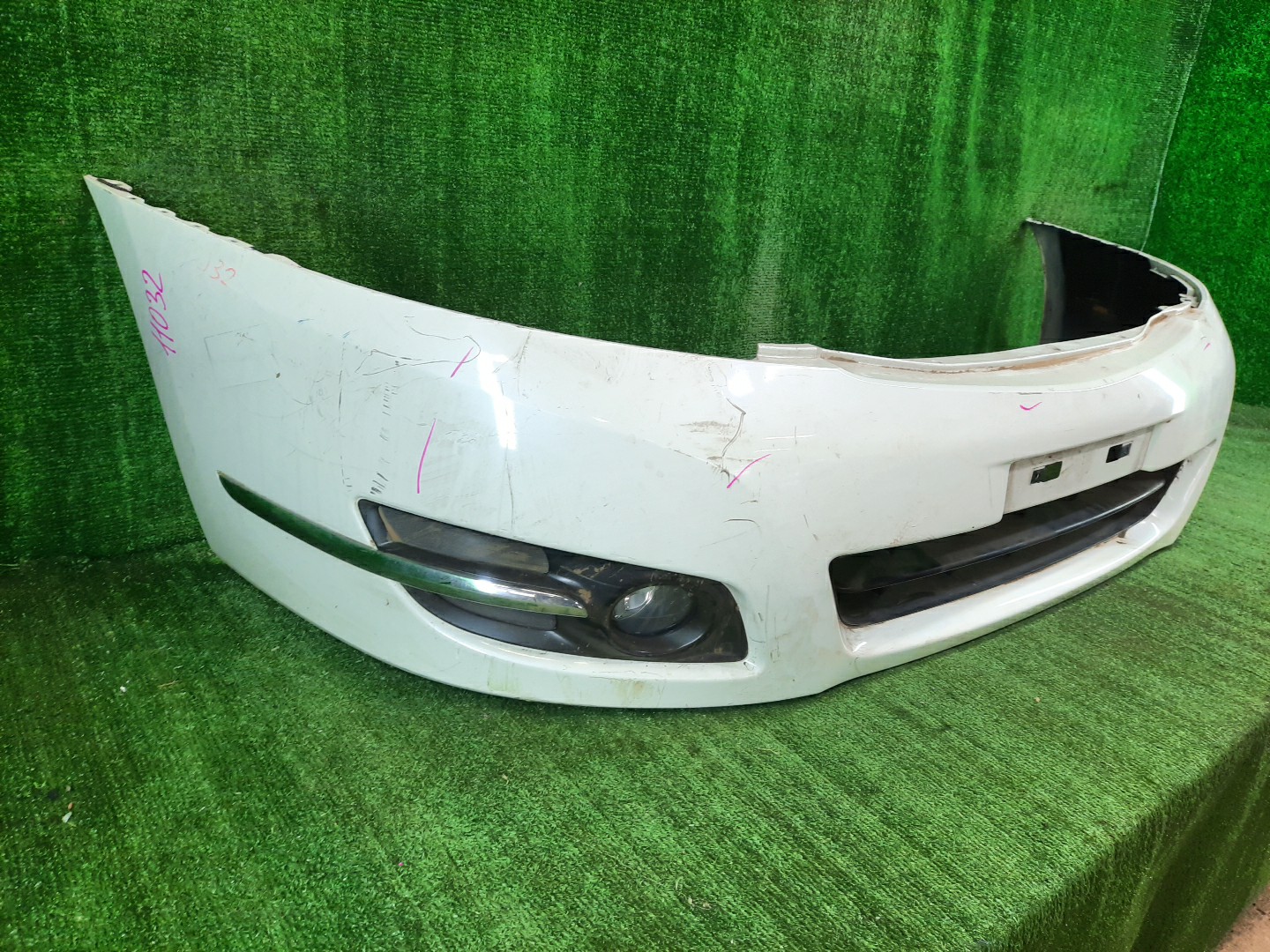 Бампер передний NISSAN TEANA TNJ32, PJ32, J32 11032 3 ракурс
