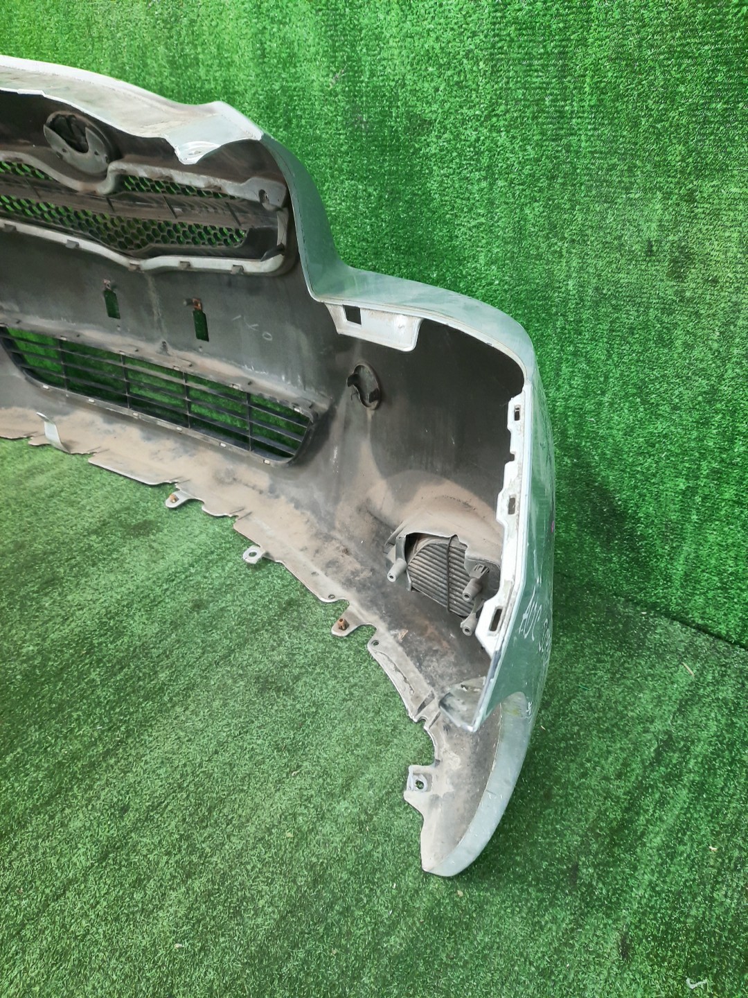 Бампер передний TOYOTA BELTA NCP96, KSP90, KSP92, SCP92 11071 5 ракурс