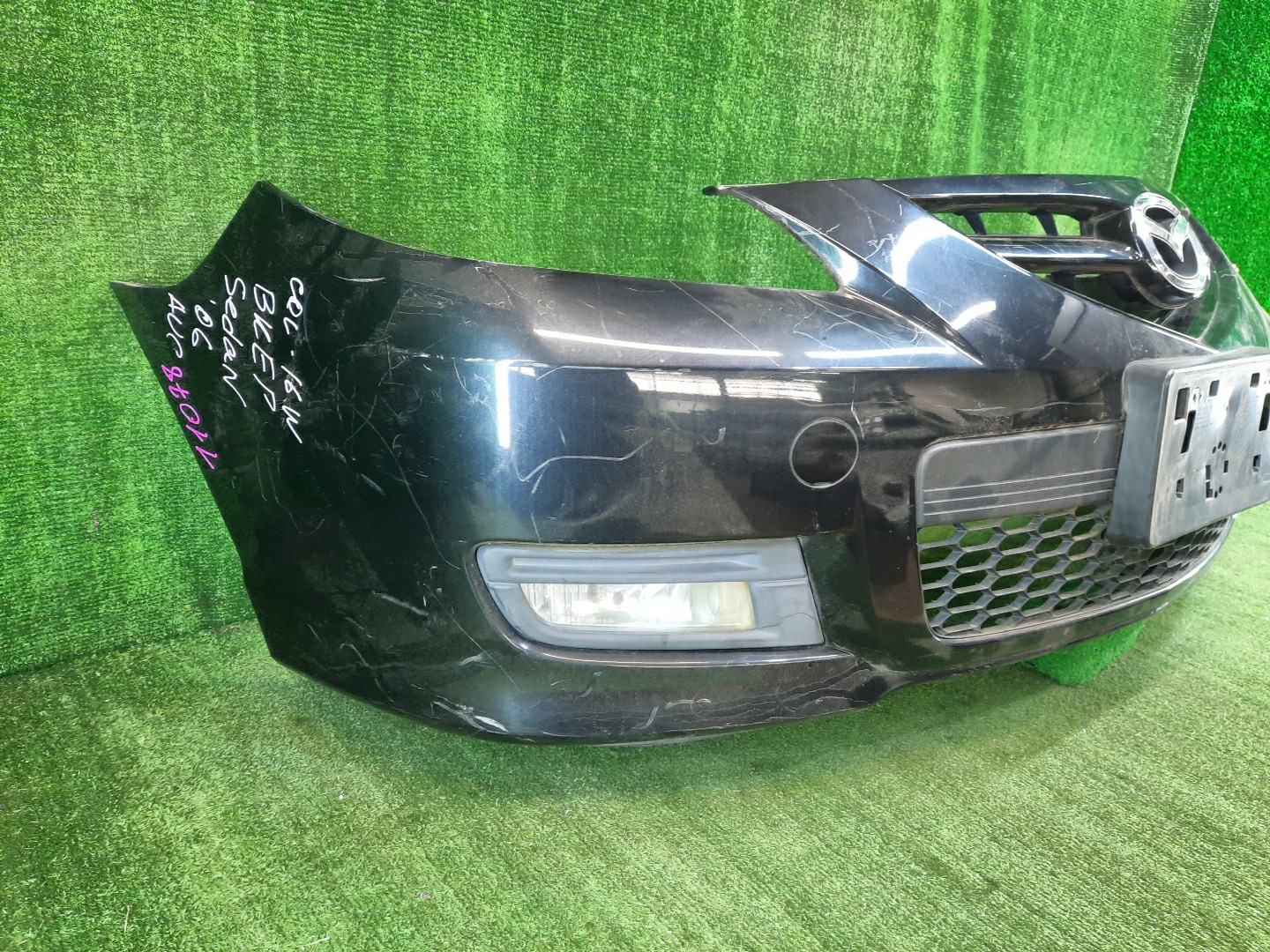 Бампер передний MAZDA AXELA, MAZDA 3, 3 BK5P, BK3P, BKEP, BK SEDAN 3 ракурс