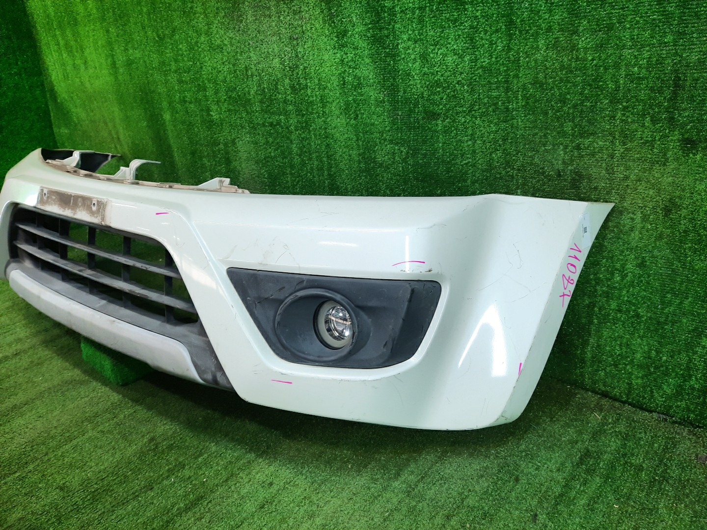 Бампер передний SUZUKI ESCUDO, GRAND VITARA TA74W, TDB4W, TD94W, TD54W, TDA4W, TDB4, TE94, TD54, TAA4V, JT, TA74V 11087 2 ракурс