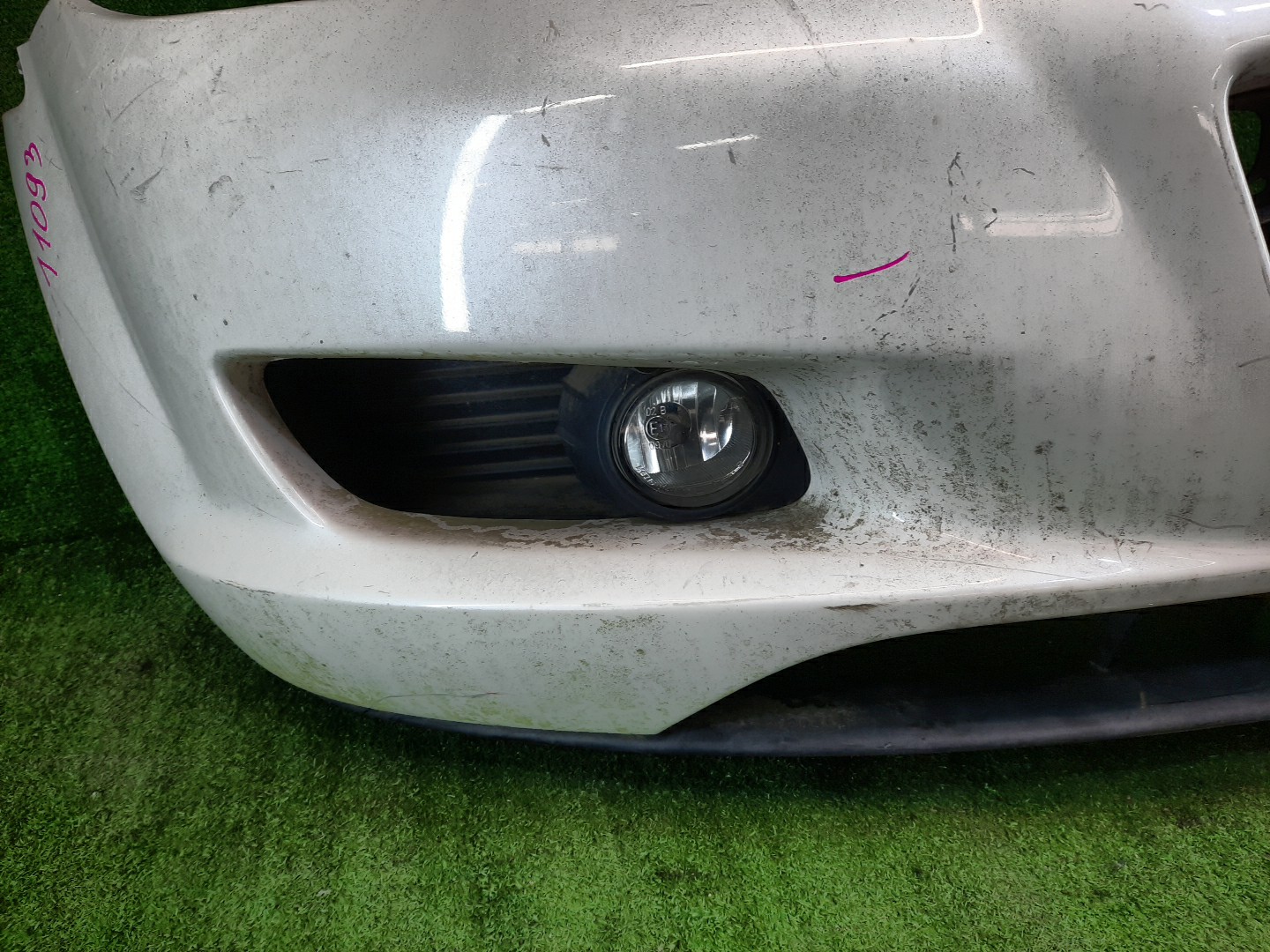 Бампер передний MAZDA RX-8 SE3P 11093 4 ракурс