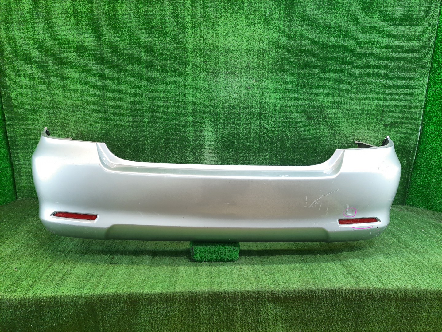 Бампер задний TOYOTA ALLION ZZT240, NZT240, AZT240, ZZT245 11113 1 ракурс