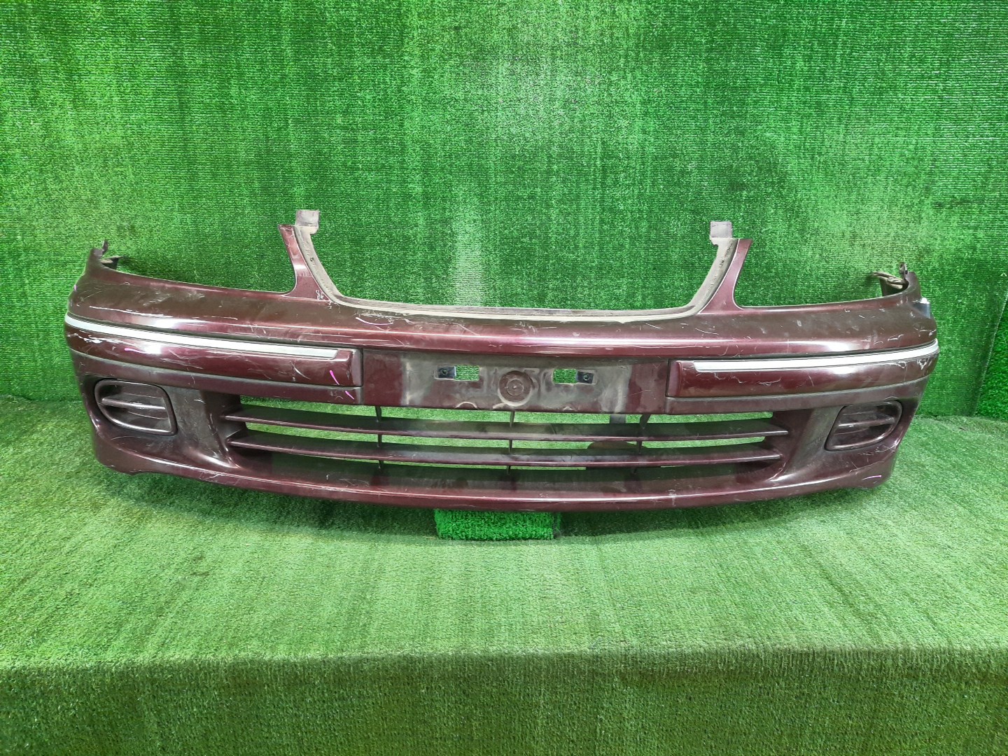 Бампер передний NISSAN BLUEBIRD SYLPHY G10, QG10, FG10, TG10, QNG10 11125 1 ракурс
