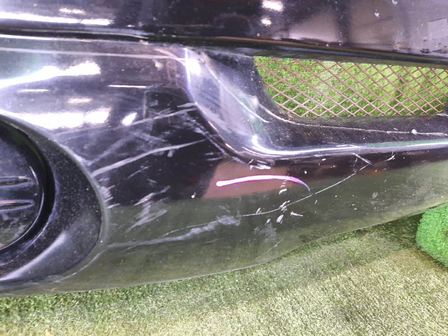 Бампер передний MITSUBISHI PAJERO IO H76W, H66W, H67W, H77W 11141 4 ракурс