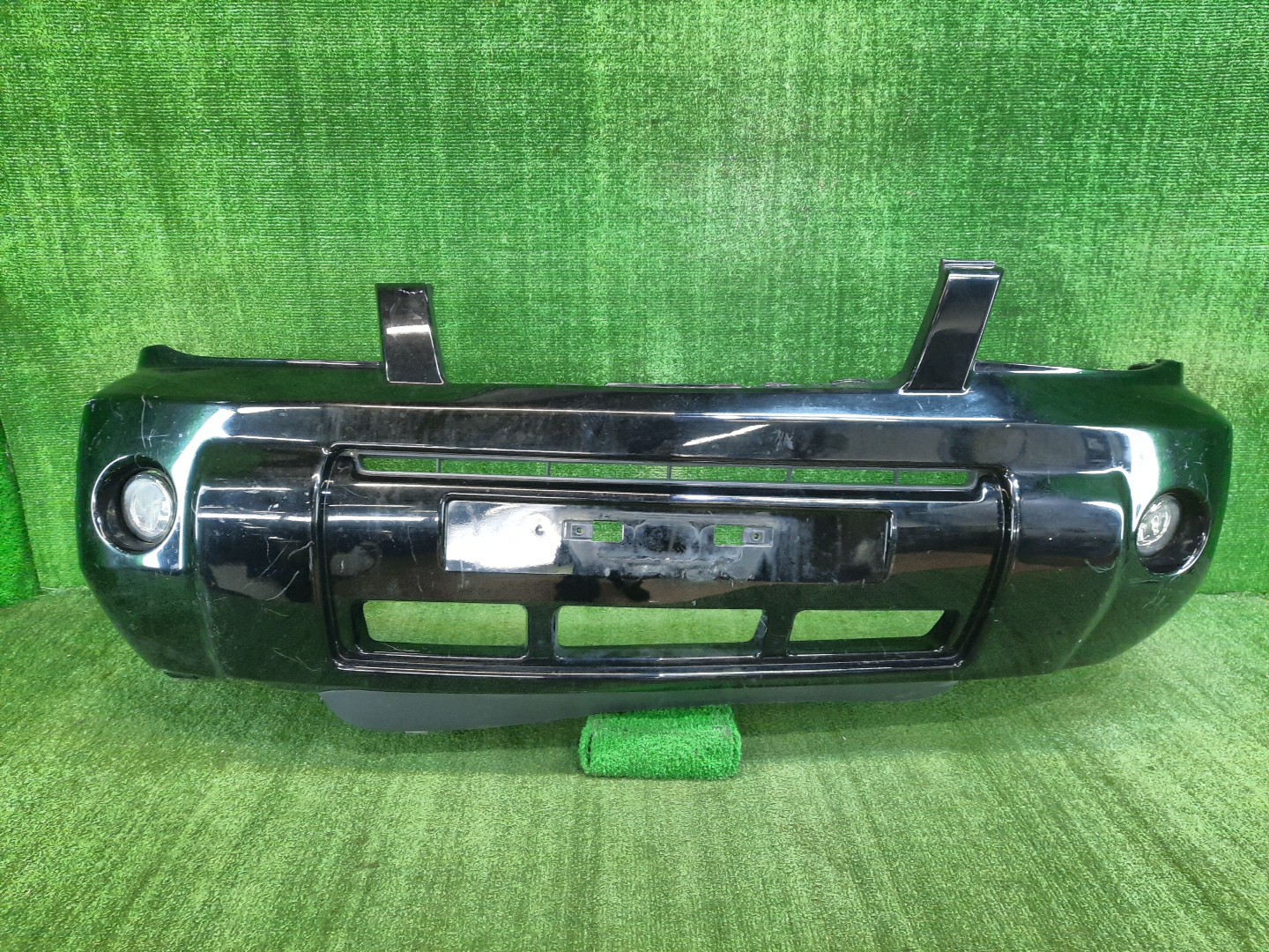 Бампер передний NISSAN X-TRAIL T30, NT30, PNT30 11143 1 ракурс