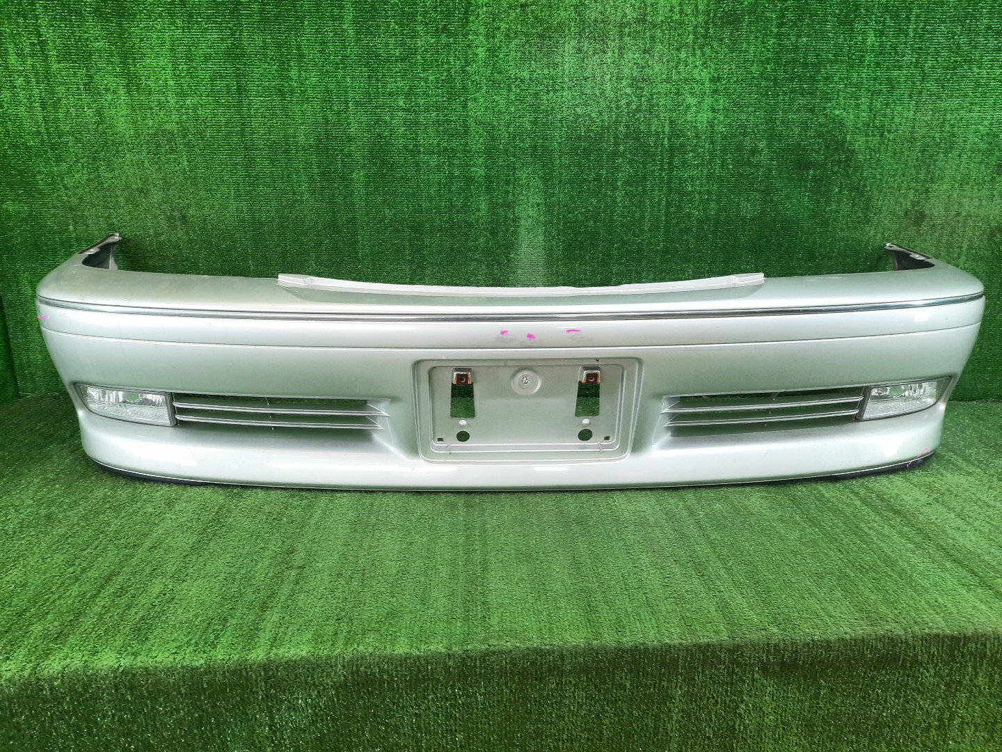 Бампер передний TOYOTA CROWN, CROWN ATHLETE JZS173W, JZS171W, JZS175W, GS171W, GS171, JZS175, JZS171, JZS173, JZS179, JKS175 11146 1 ракурс