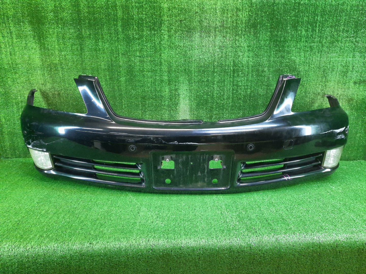 Бампер передний TOYOTA CROWN GRS182, GRS180, GRS181, GRS183, GRS184 11161 1 ракурс