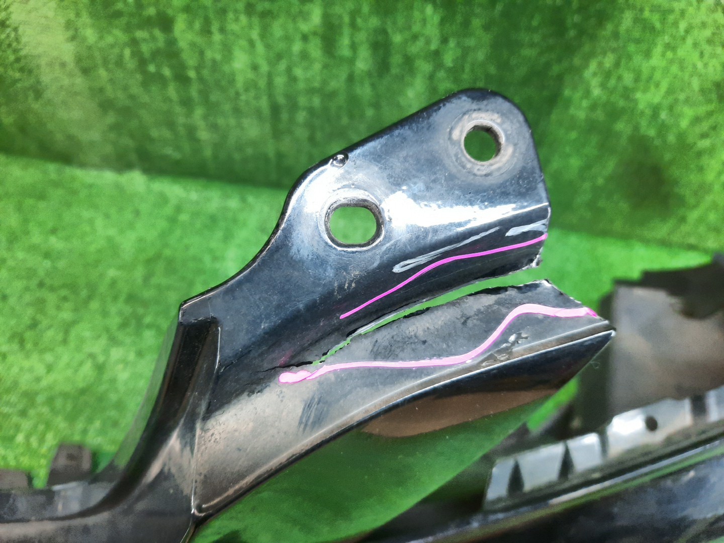 Бампер передний TOYOTA CROWN GRS182, GRS180, GRS181, GRS183, GRS184 11161 4 ракурс