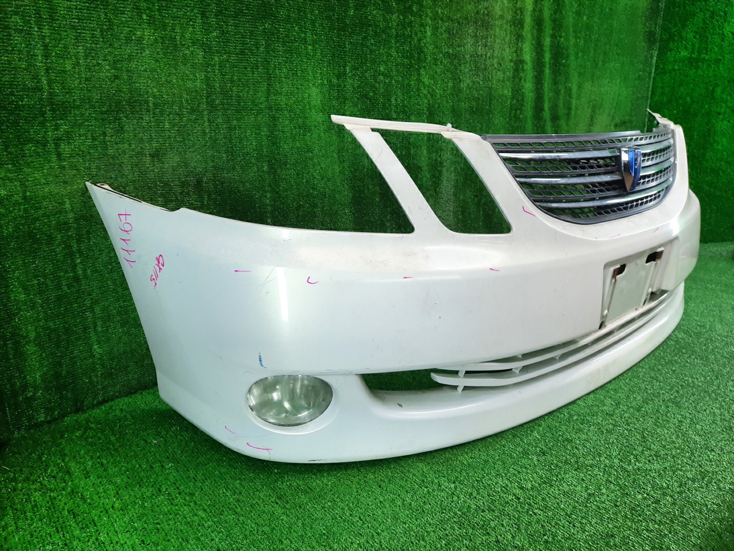 Бампер передний TOYOTA MARK II BLIT JZX110W, JZX115W, GX110W, GX115W 11167 3 ракурс