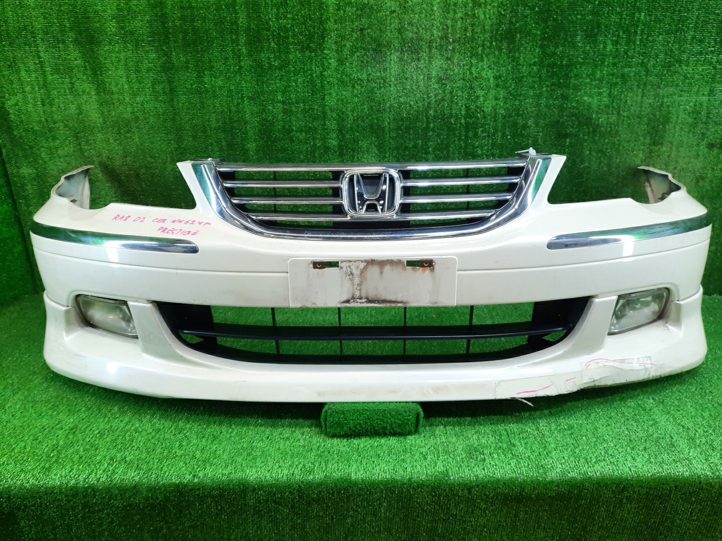 Бампер передний HONDA ODYSSEY RA6, RA8, RA7, RA9 11181 1 ракурс