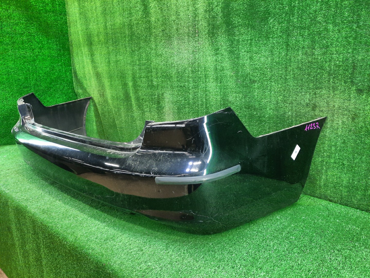 Бампер задний HONDA INSPIRE UC1 11237 4 ракурс Бампер задний HONDA INSPIRE UC1 11237 4 ракурс