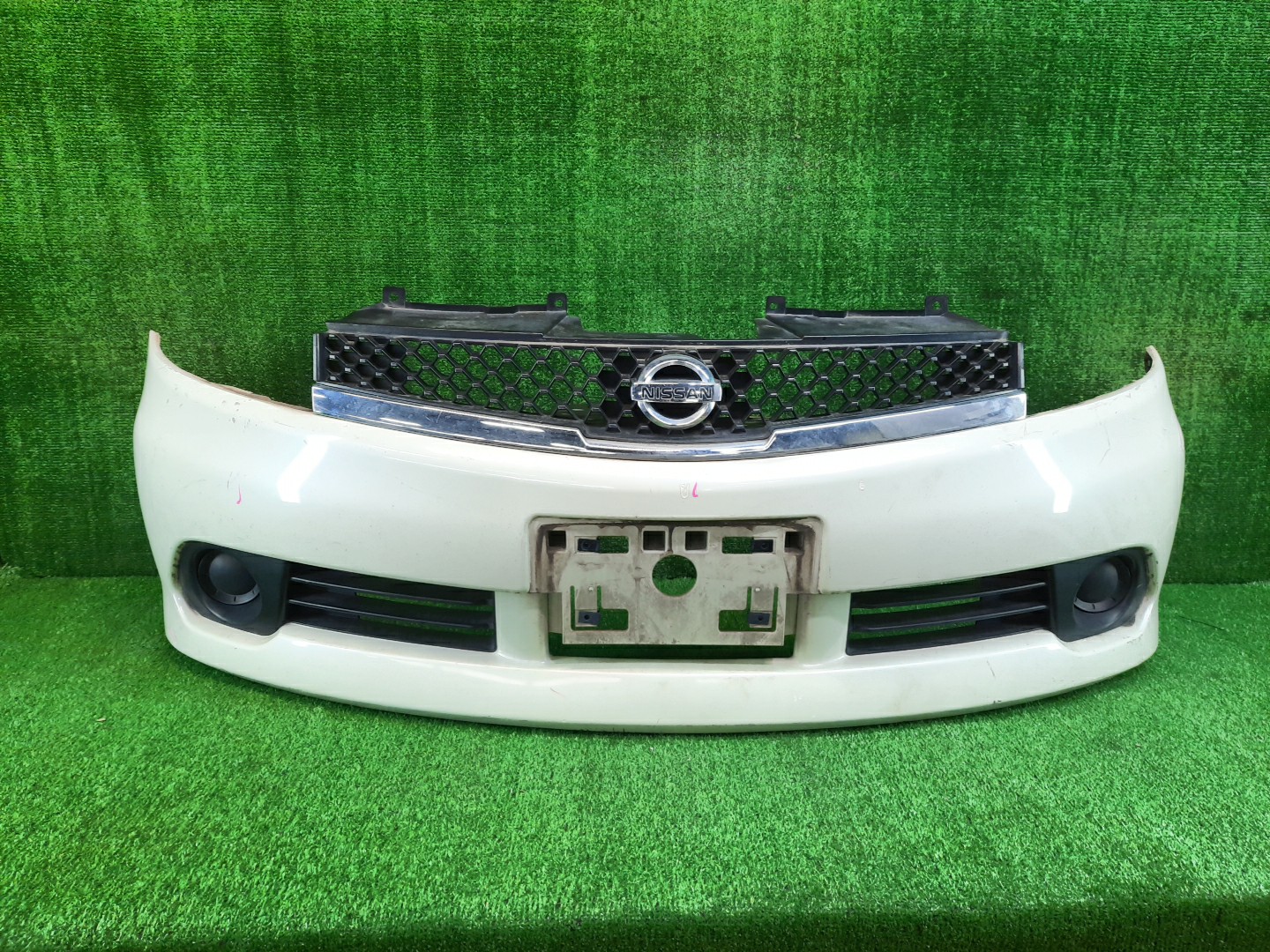 Бампер передний NISSAN LAFESTA B30 11286 1 ракурс