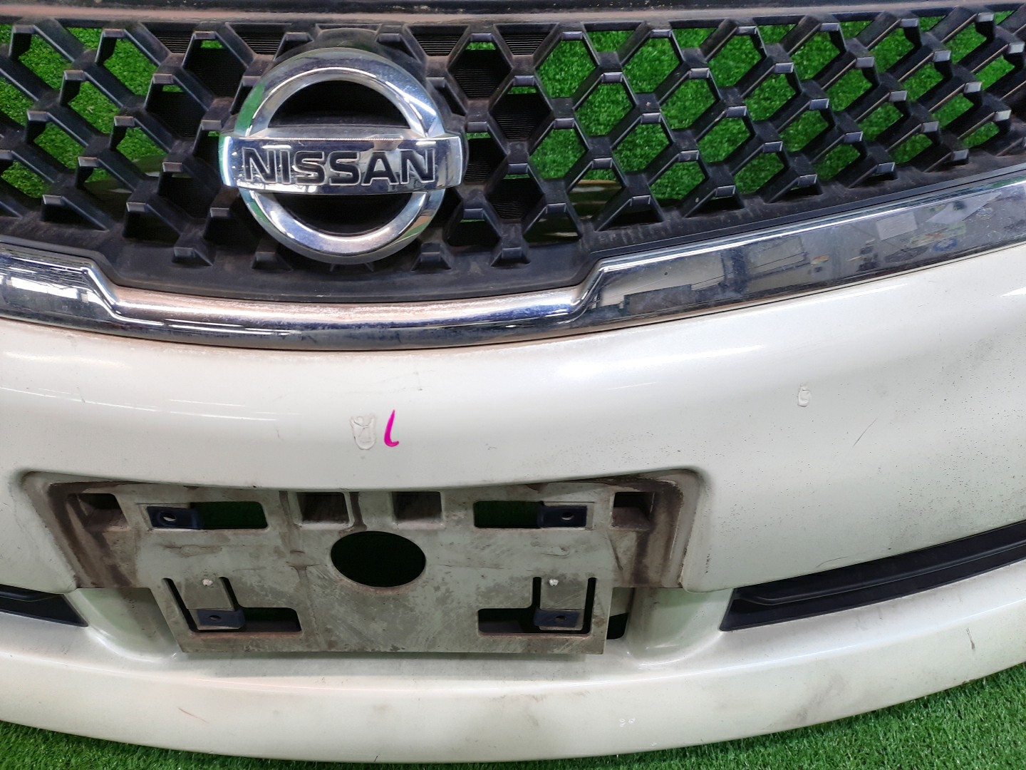 Бампер передний NISSAN LAFESTA B30 11286 4 ракурс