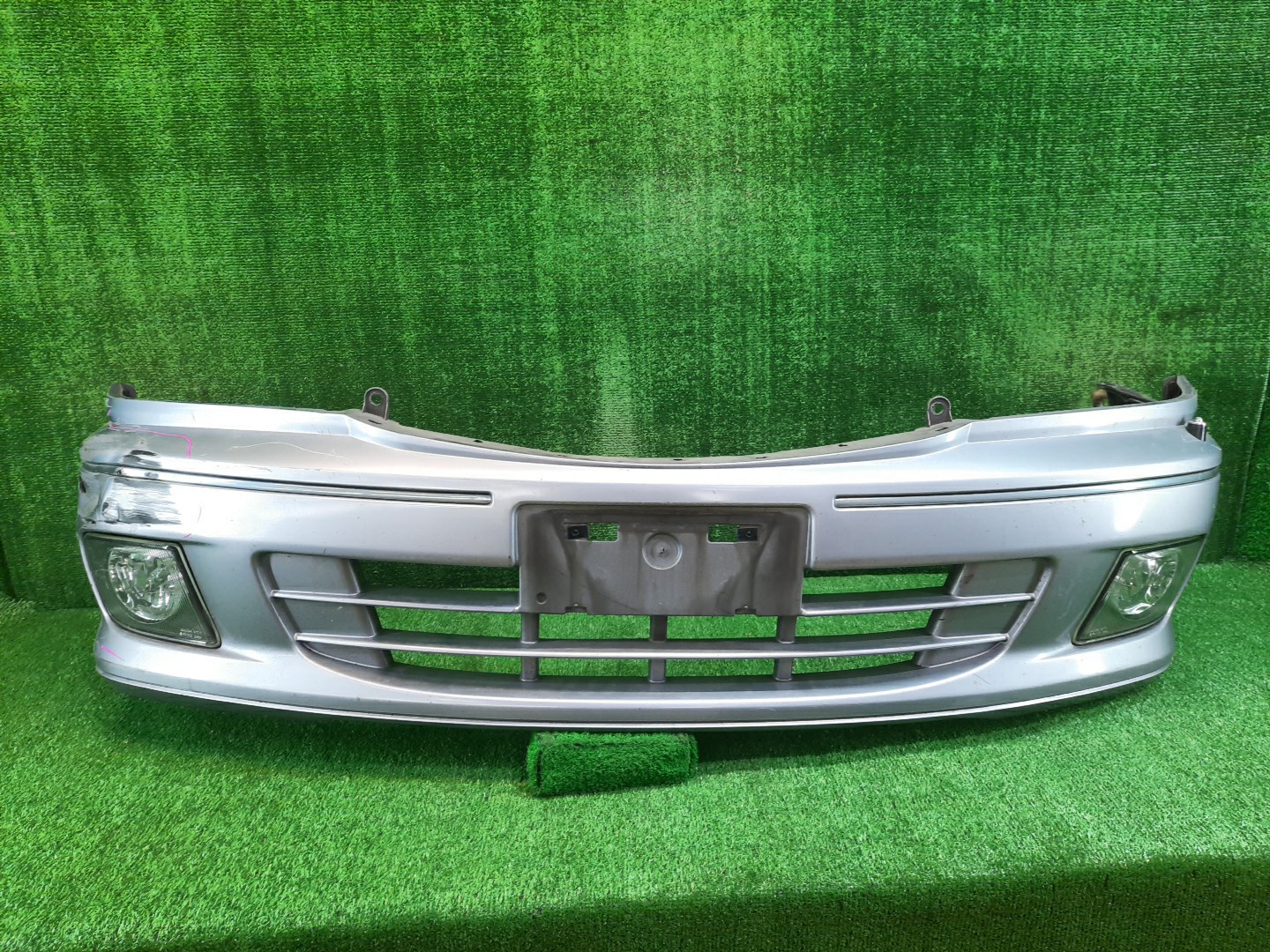 Бампер передний NISSAN PRESAGE U30, NU30, TU30, TNU30, HU30, VNU30, VU30 11289 1 ракурс