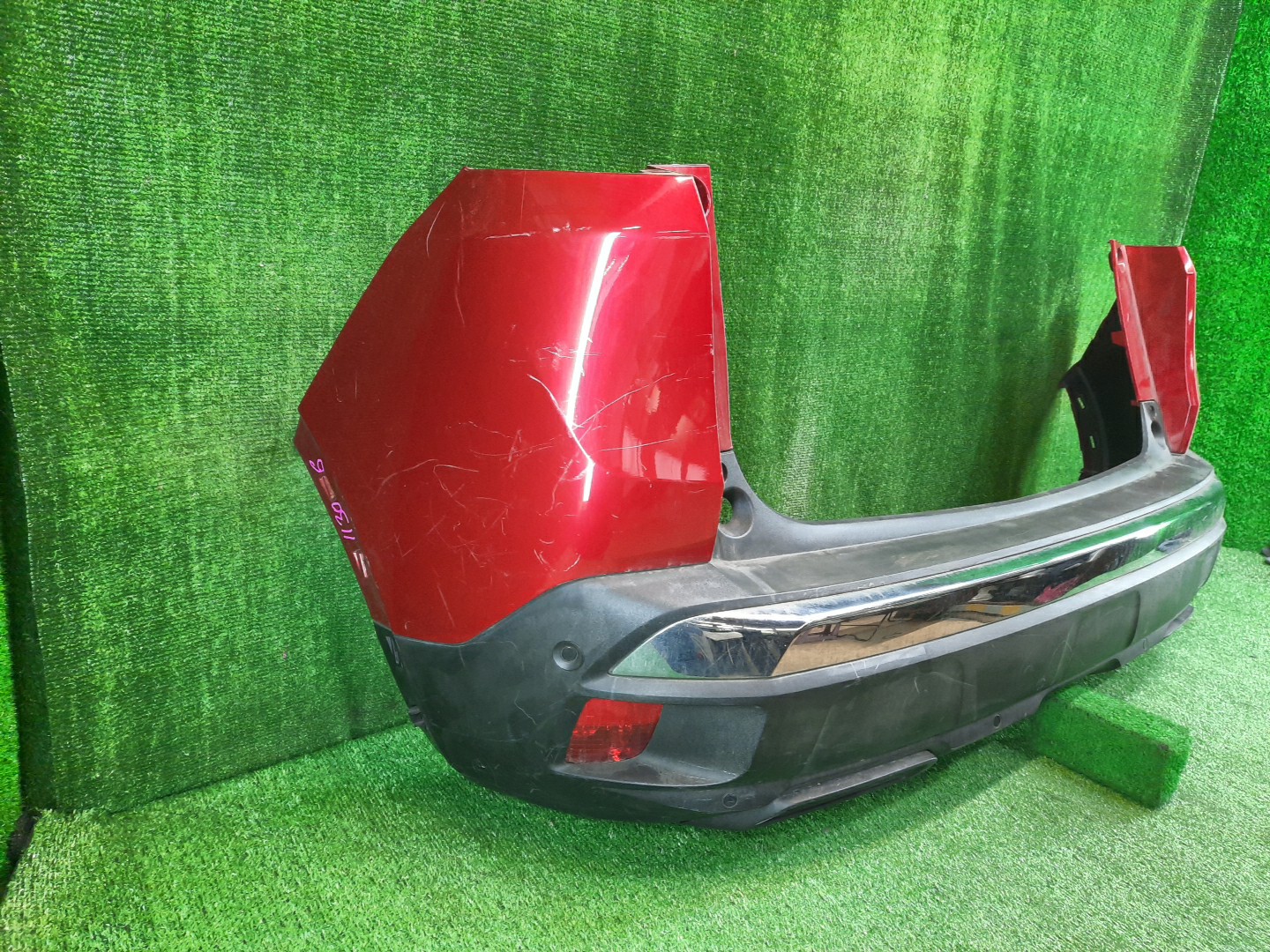 Бампер задний PEUGEOT 3008 C2A, C1A 9811865077 3 ракурс