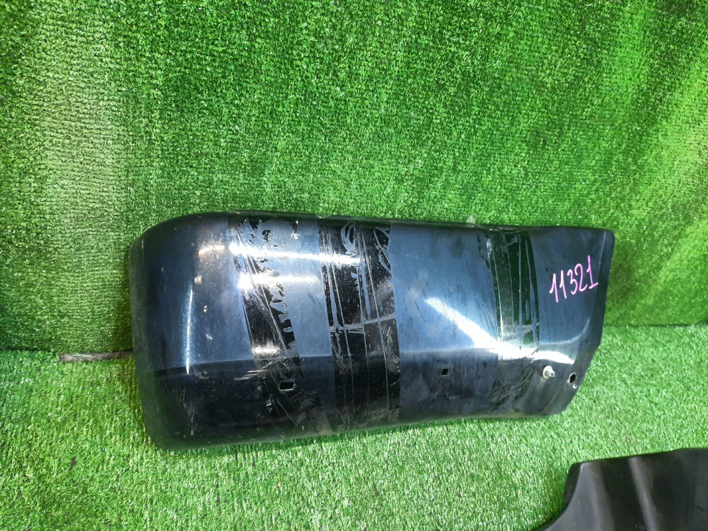 Бампер задний TOYOTA HILUX SURF RZN180W 11321 4 ракурс