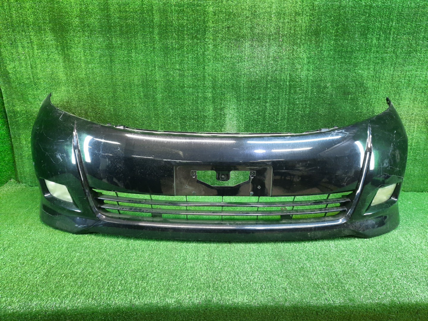Бампер передний TOYOTA ISIS ZNM10, ZNM10W, ANM10, ANM10W, ANM15, ANM15W, ZGM10, ZGM10W, ZGM11, ZGM11W, ZGM15, ZGM15W, ANM10G, ZGM10G, ANM15G, ZNM10G, ZGM11G, ZGM15G 11341 1 ракурс Бампер передний TOYOTA ISIS ZNM10, ZNM10W, ANM10, ANM10W, ANM15, ANM15W, ZGM10, ZGM10W, ZGM11, ZGM11W, ZGM15, ZGM15W, ANM10G, ZGM10G, ANM15G, ZNM10G, ZGM11G, ZGM15G 11341 1 ракурс