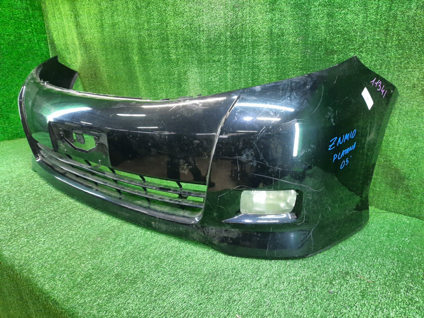 Бампер передний TOYOTA ISIS ZNM10, ZNM10W, ANM10, ANM10W, ANM15, ANM15W, ZGM10, ZGM10W, ZGM11, ZGM11W, ZGM15, ZGM15W, ANM10G, ZGM10G, ANM15G, ZNM10G, ZGM11G, ZGM15G 11341 2 ракурс Бампер передний TOYOTA ISIS ZNM10, ZNM10W, ANM10, ANM10W, ANM15, ANM15W, ZGM10, ZGM10W, ZGM11, ZGM11W, ZGM15, ZGM15W, ANM10G, ZGM10G, ANM15G, ZNM10G, ZGM11G, ZGM15G 11341 2 ракурс