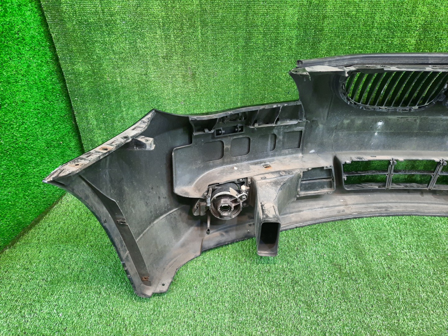 Бампер передний BMW 5-Series, 530i, 540i, 520i, 523i, 525i, 530xi, 545i, 550i, 525xi E61, E60 11348 5 ракурс