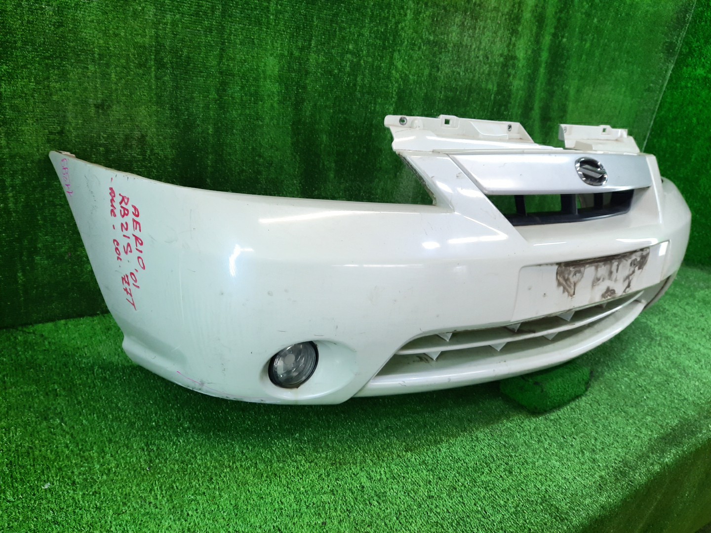 Бампер передний SUZUKI AERIO RC51S, RB21S, RA21S, RD51S 11399 3 ракурс