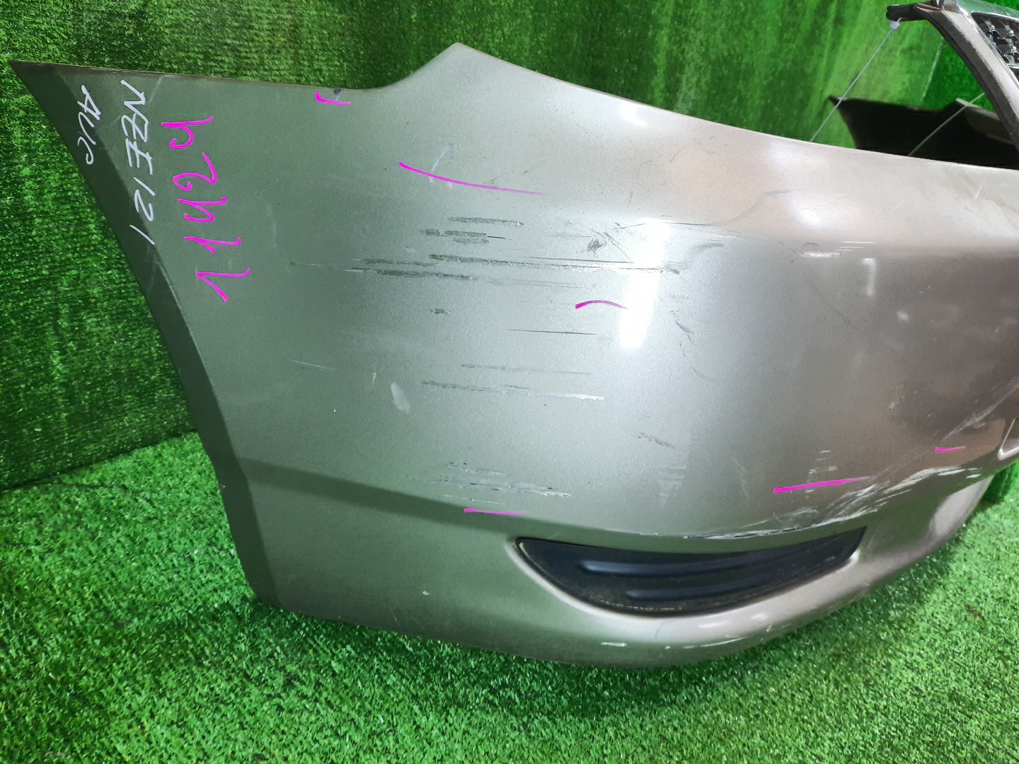 Бампер передний TOYOTA COROLLA, COROLLA FIELDER ZZE124, NZE121, NZE120, ZZE122, NZE124, CE121, NZE121G, ZZE123G, ZZE124G, ZZE122G, NZE124G 11424 4 ракурс