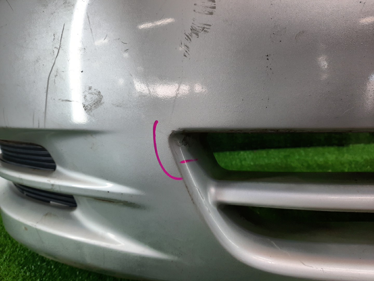Бампер передний TOYOTA COROLLA, COROLLA FIELDER ZZE124, NZE121, NZE120, ZZE122, NZE124, CE121, NZE121G, ZZE123G, ZZE124G, ZZE122G, NZE124G 11426 4 ракурс