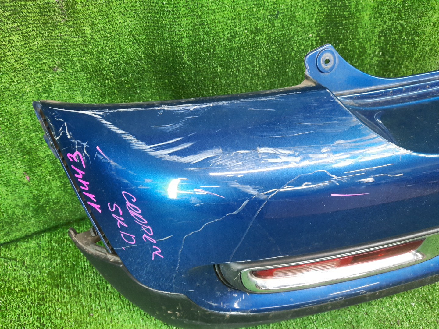 Бампер задний MINI CABRIO, HATCH R57, R56 11443 4 ракурс Бампер задний MINI CABRIO, HATCH R57, R56 11443 4 ракурс