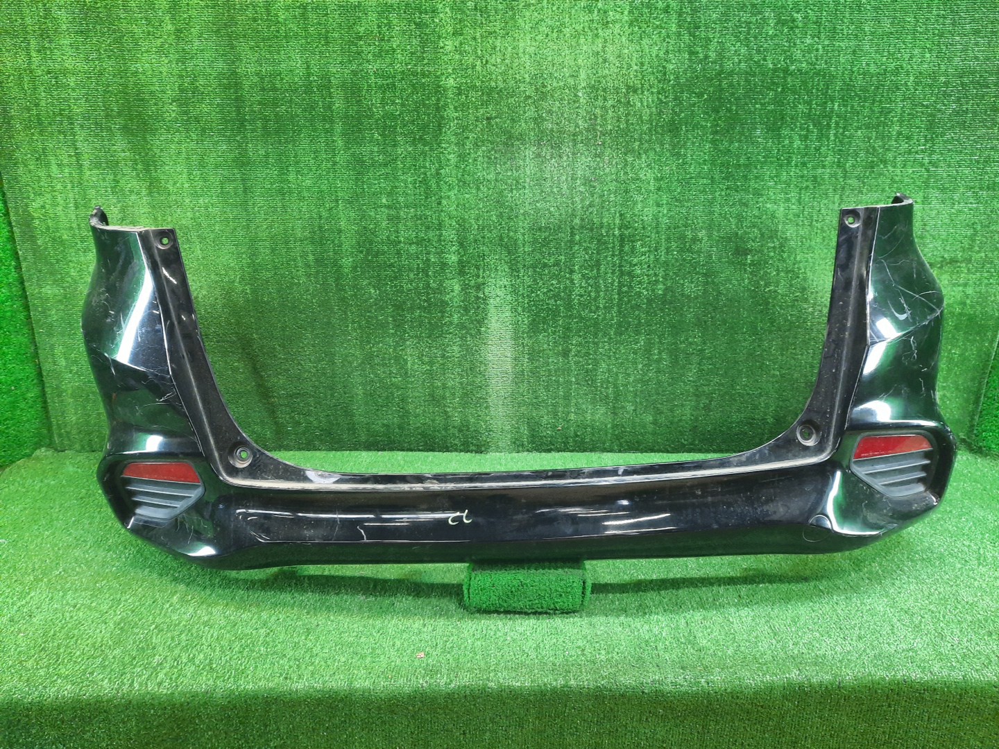 Бампер задний HONDA SHUTTLE GP7, GP8, GK8, GK9 11449 1 ракурс