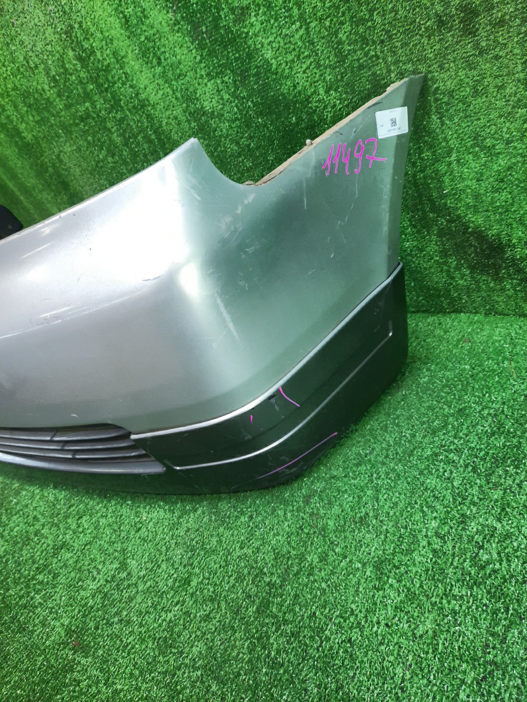 Бампер передний MITSUBISHI DION CR6W 11497 4 ракурс