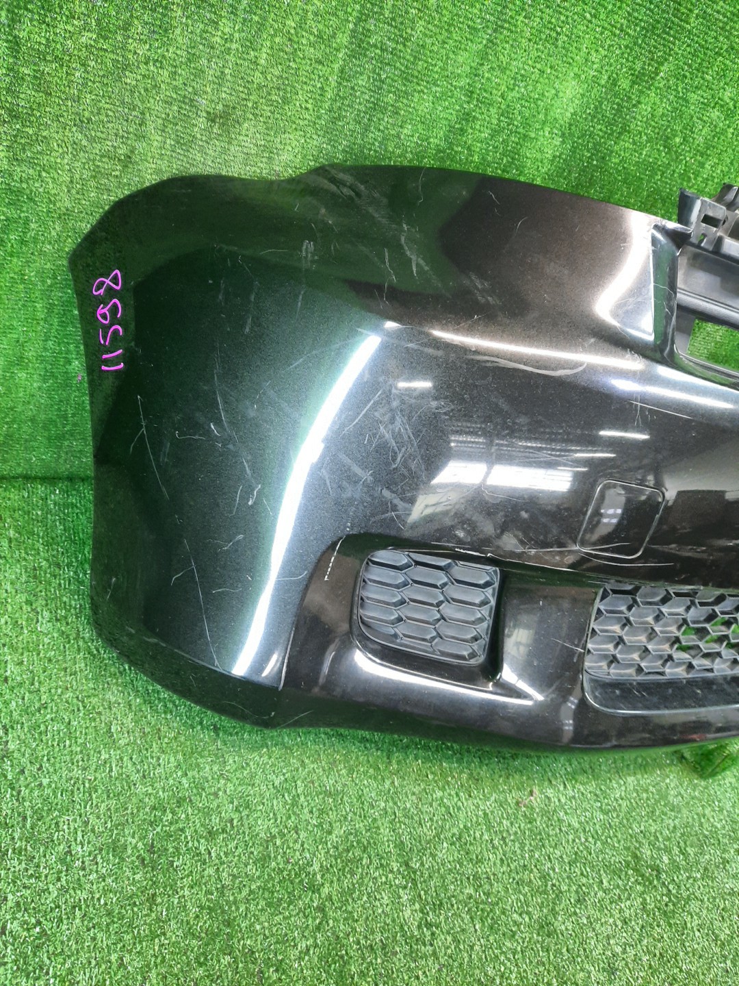 Бампер передний TOYOTA BB QNC20, QNC21, QNC25 11598 2 ракурс