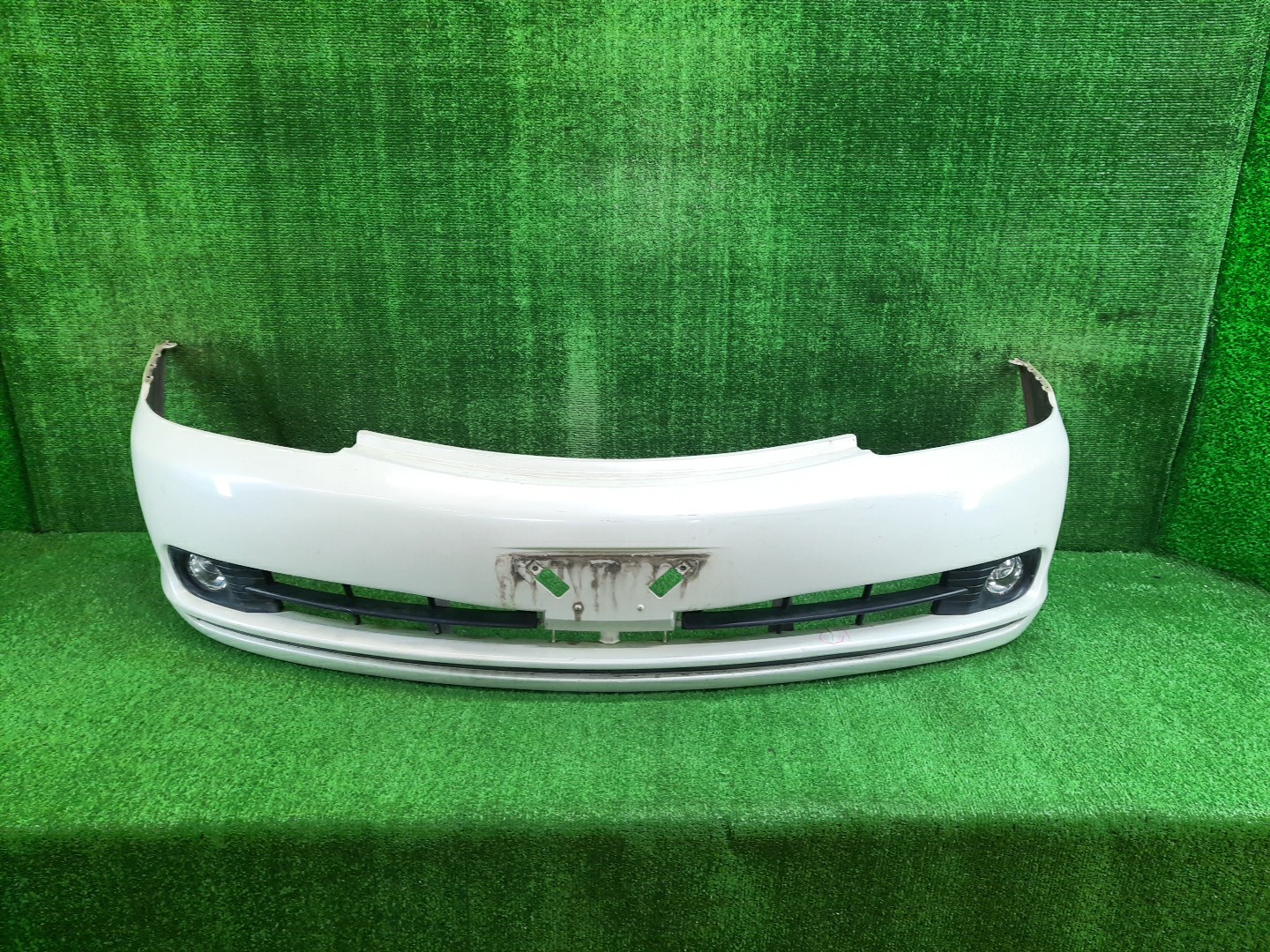 Бампер передний TOYOTA ALLION ZZT240, NZT240, AZT240, ZZT245 11640 1 ракурс