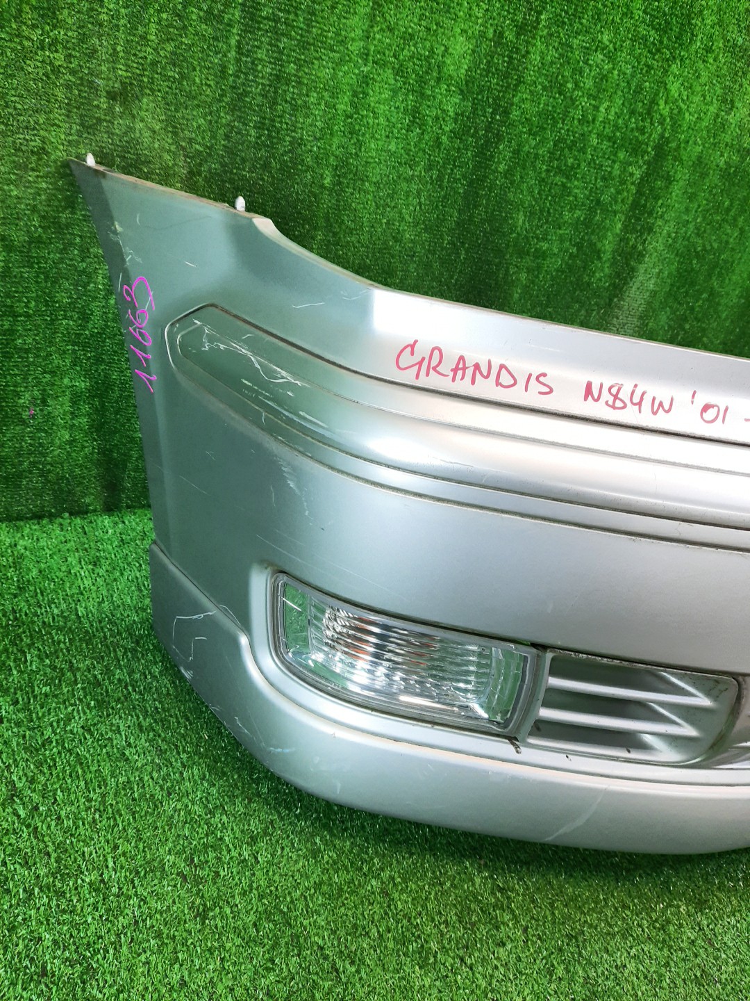 Бампер передний MITSUBISHI CHARIOT GRANDIS, CHARIOT N84W, N94W, N96W, N86W 11663 2 ракурс
