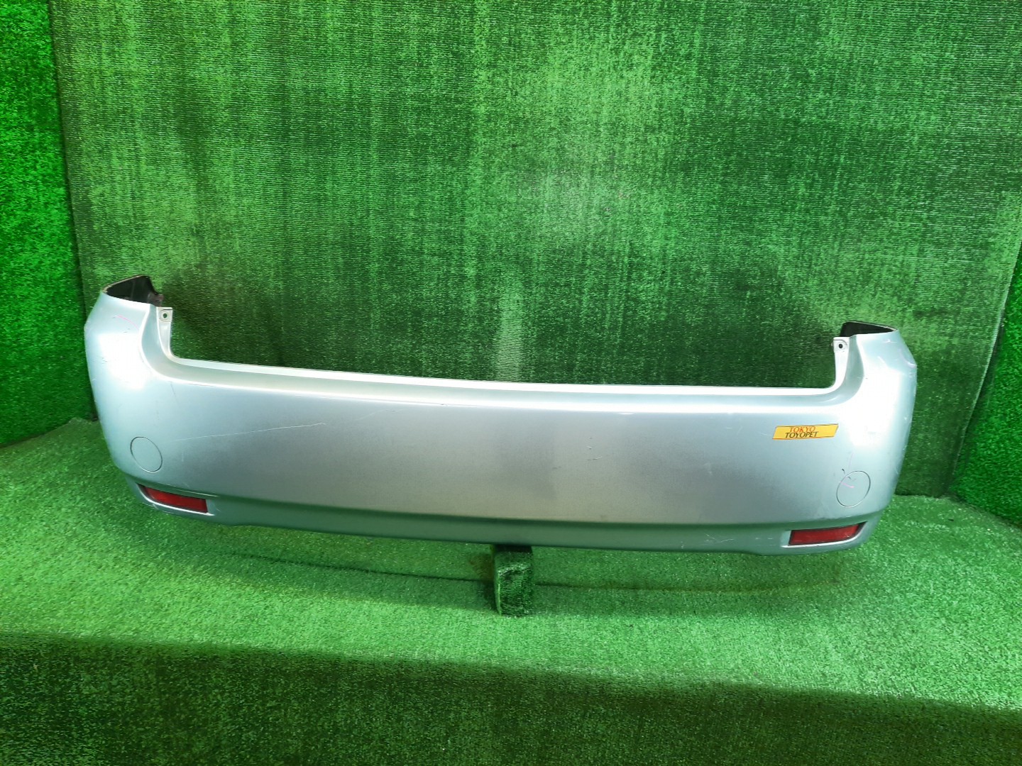 Бампер задний TOYOTA IPSUM ACM21W, ACM26W 11669 1 ракурс