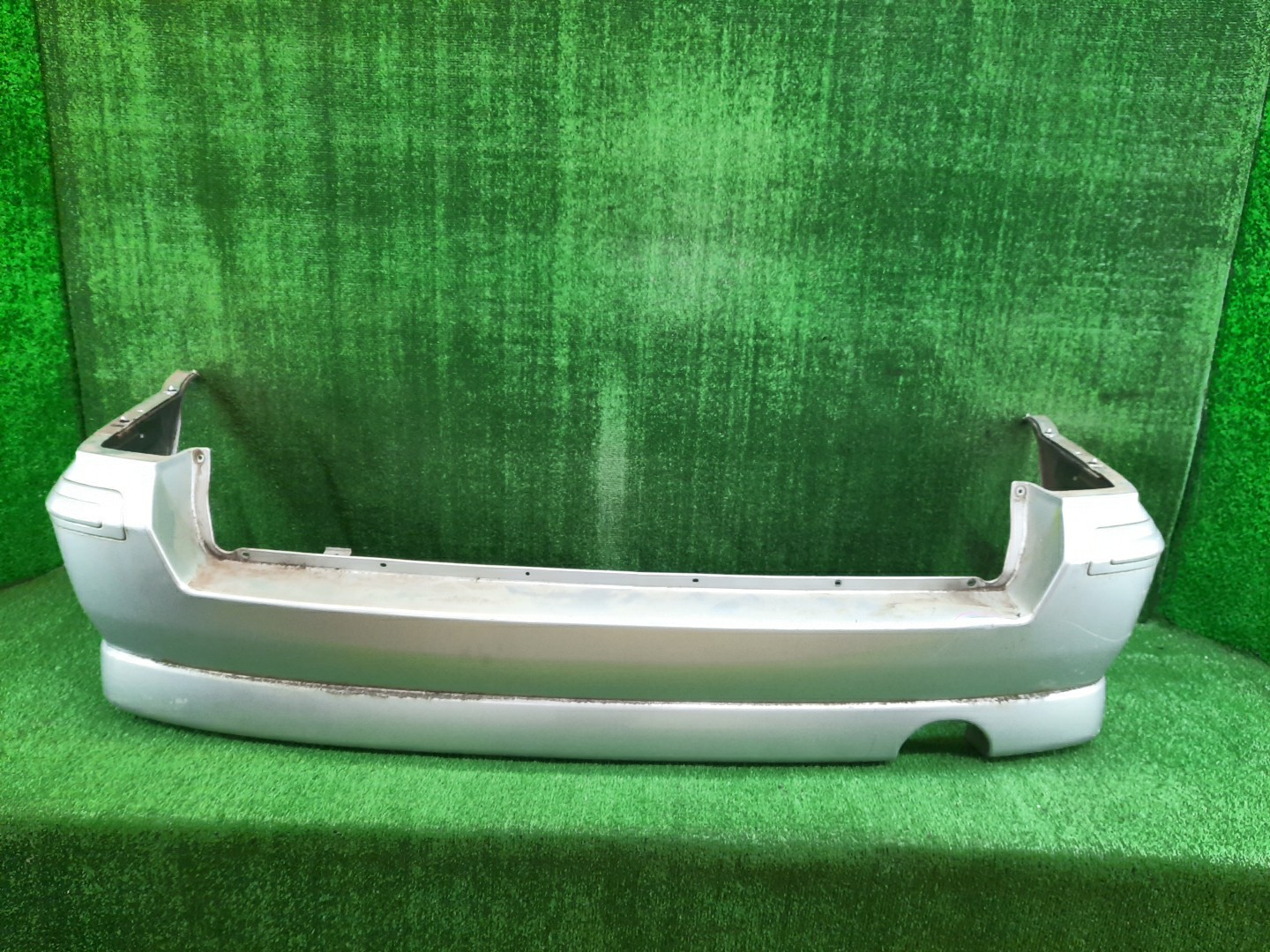 Бампер задний MITSUBISHI CHARIOT GRANDIS, CHARIOT N84W, N94W, N96W, N86W 11681 1 ракурс