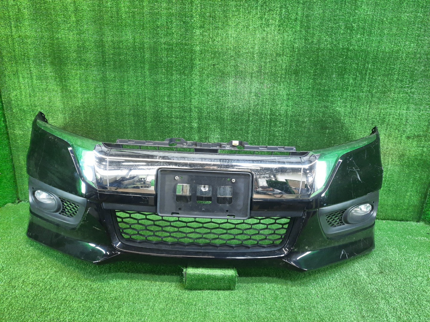 Бампер передний HONDA STEPWGN RK1, RK2, RK4, RK5, RK3, RK6, RK7 11710 1 ракурс