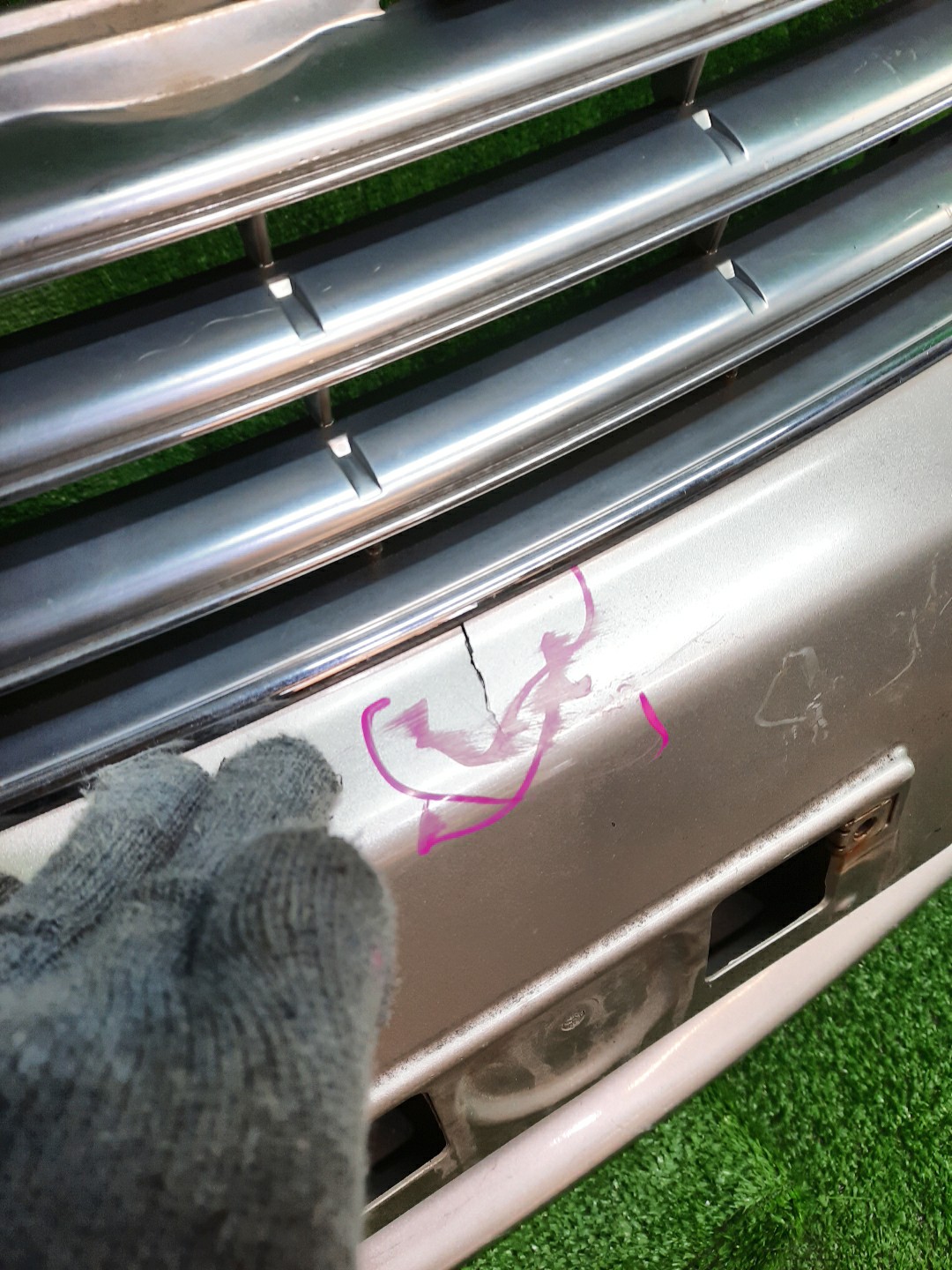 Бампер передний TOYOTA COROLLA, COROLLA FIELDER ZZE124, NZE121, NZE120, ZZE122, NZE124, CE121, NZE121G, ZZE123G, ZZE124G, ZZE122G, NZE124G 11733 3 ракурс
