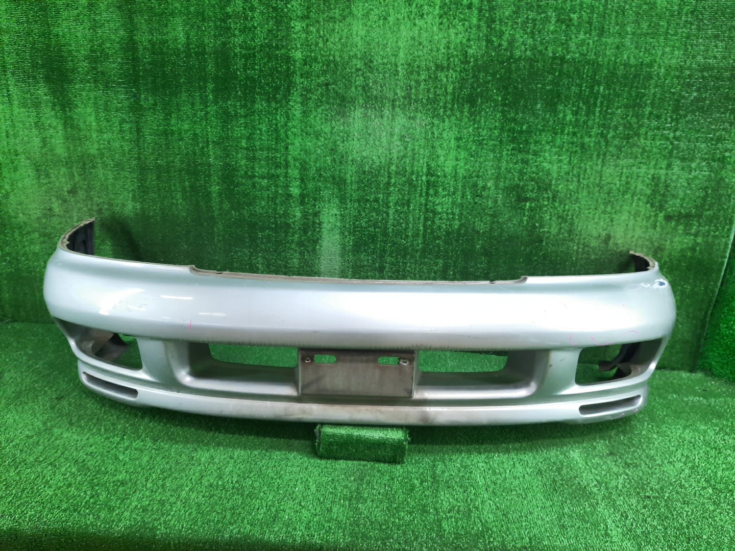 Бампер передний SUBARU LEGACY BGB, BD5, BG5, BG9, BD9, BG3, BD3, BG4, BG7, BD4 11740 1 ракурс