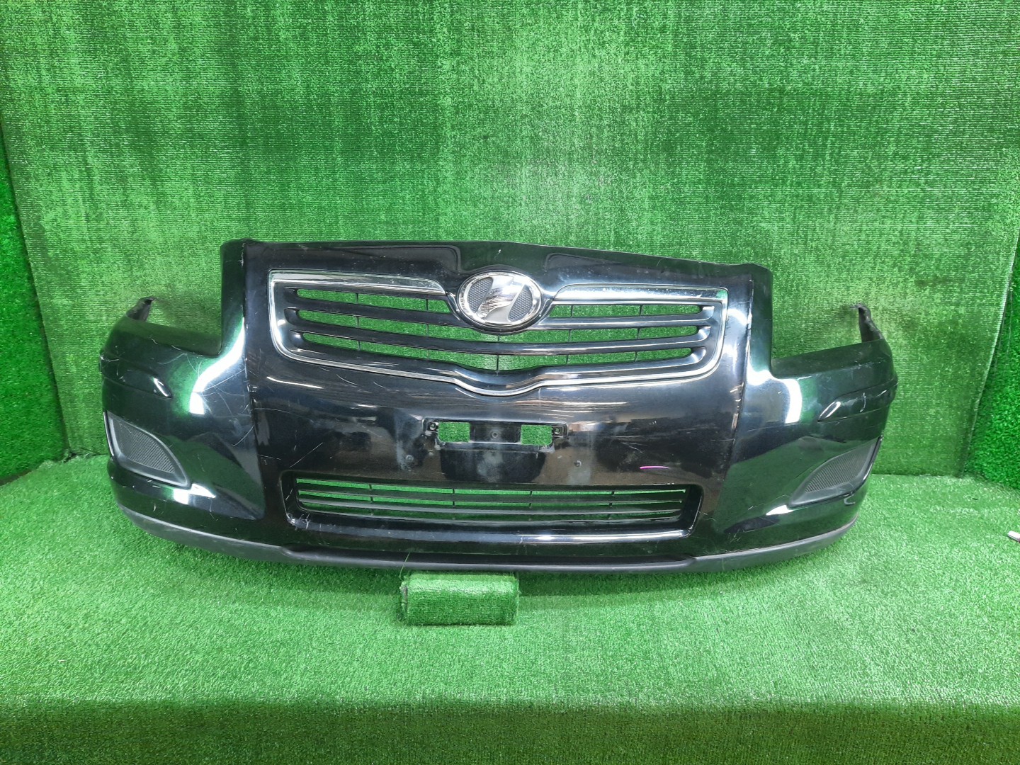 Бампер передний TOYOTA AVENSIS ZZT251, AZT250, AZT255, AZT251 11746 1 ракурс