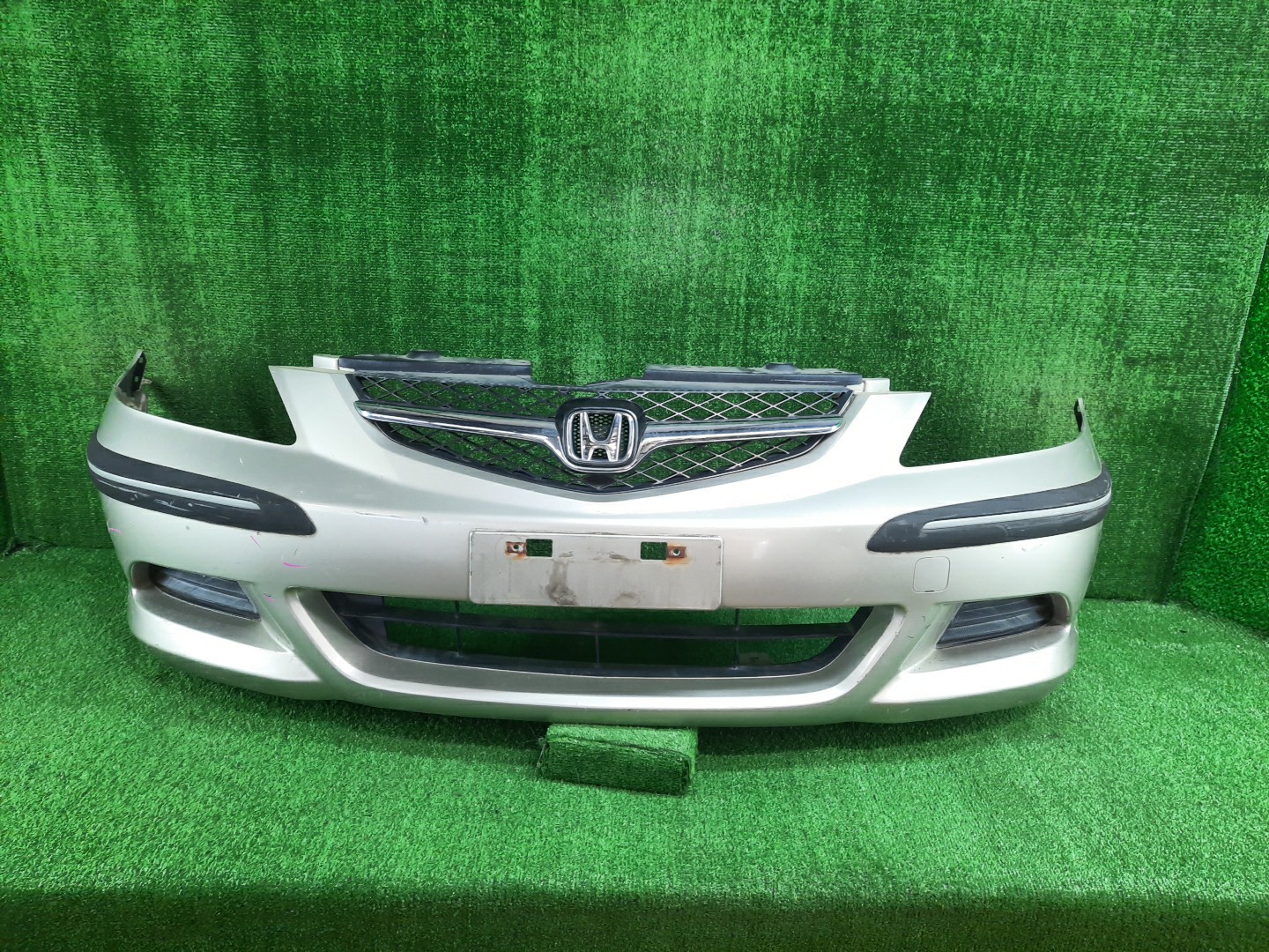 Бампер передний HONDA FIT ARIA GD6, GD9, GD8, GD7 11760 1 ракурс