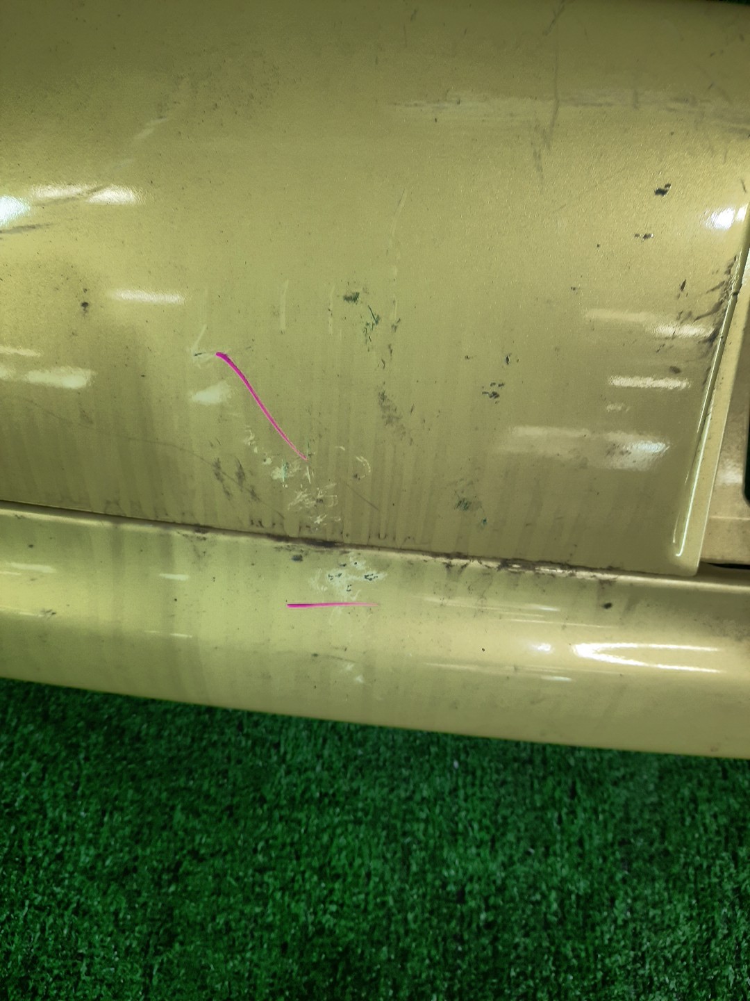 Бампер задний TOYOTA VITZ, YARIS SCP10, NCP10, SCP13, NCP15, NCP11, NCP13 11763 4 ракурс