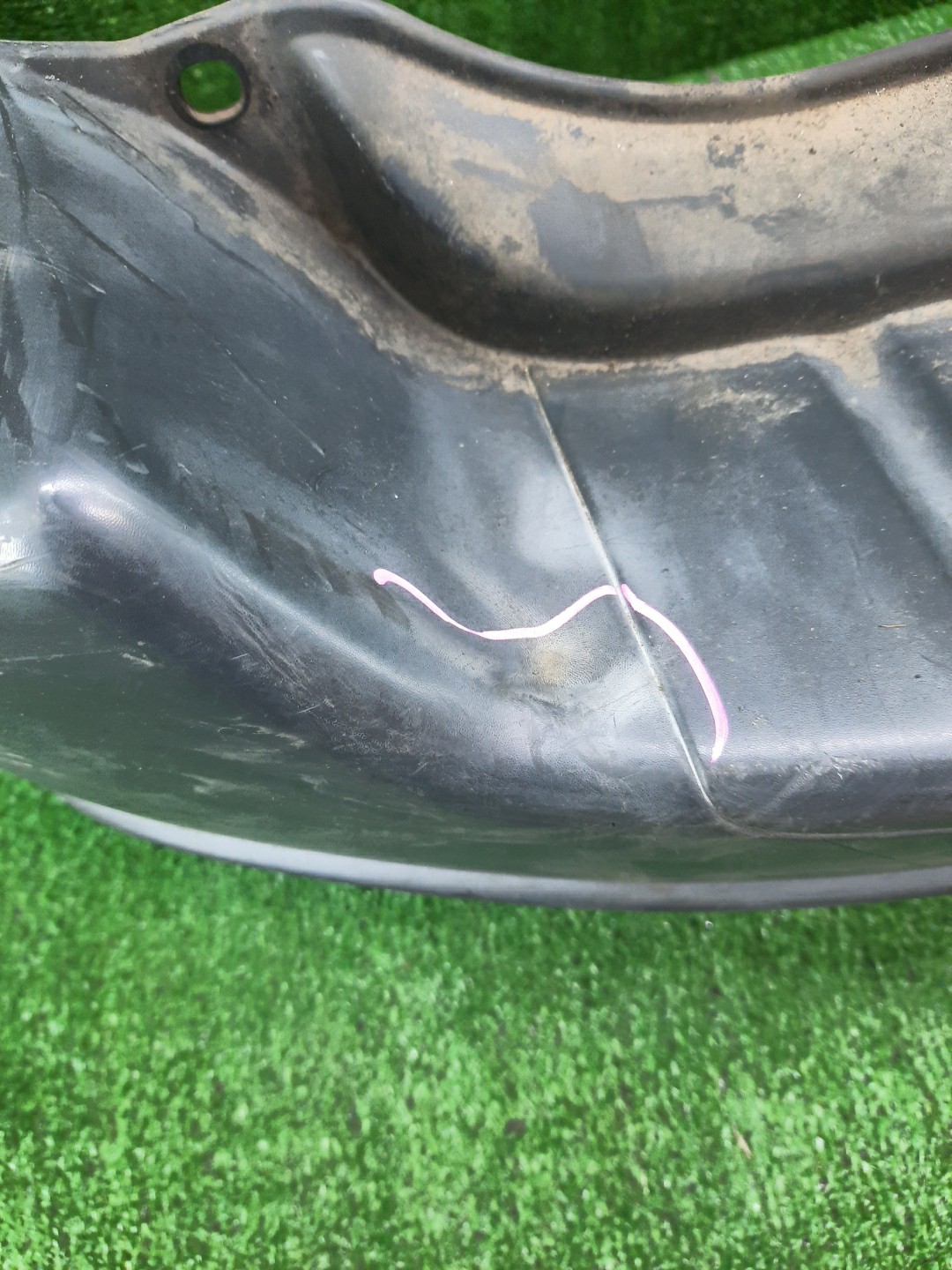 Бампер задний HONDA CR-V RD1, RD2 11809 4 ракурс