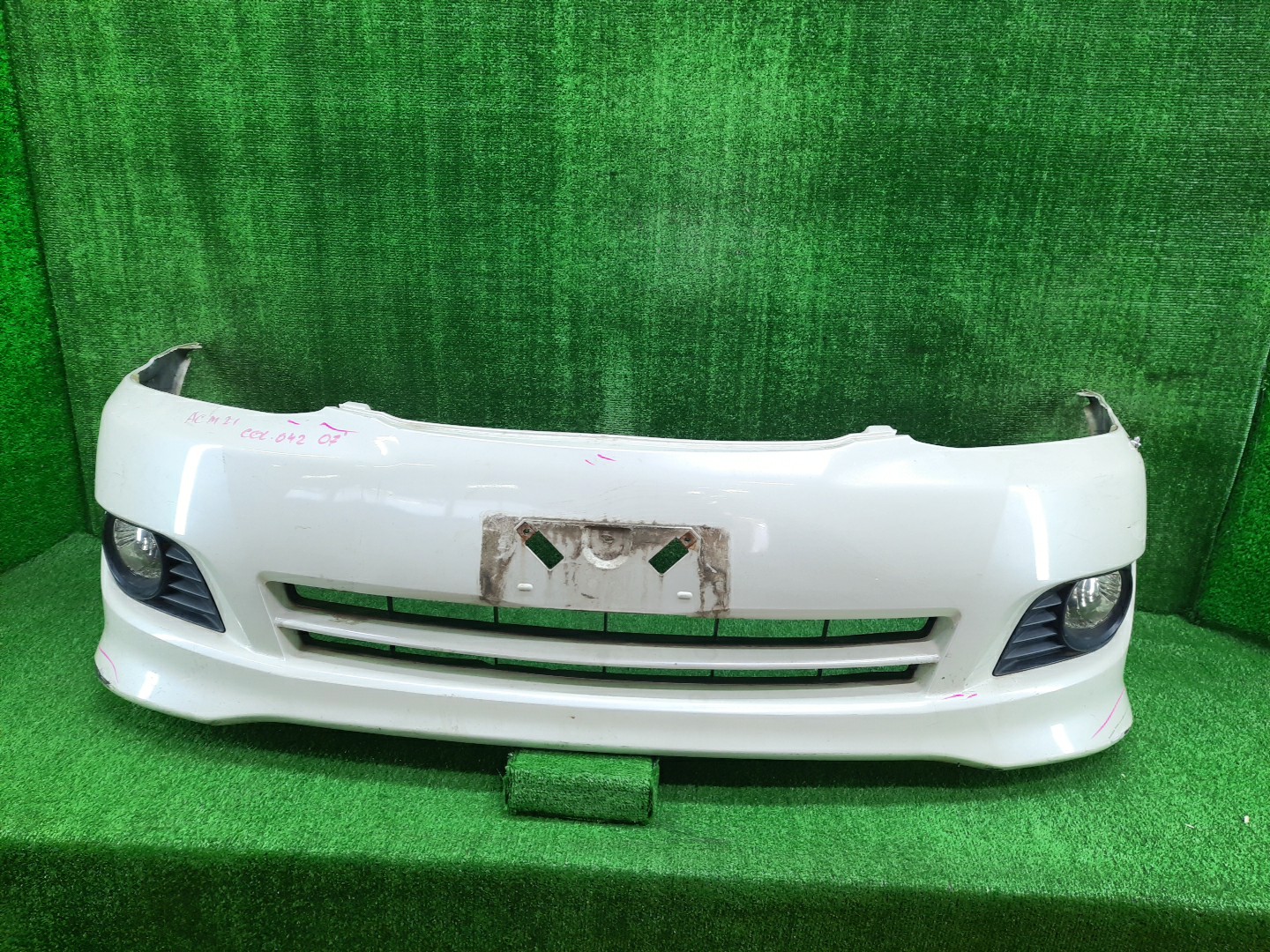 Бампер передний TOYOTA IPSUM ACM21W, ACM26W 11829 1 ракурс