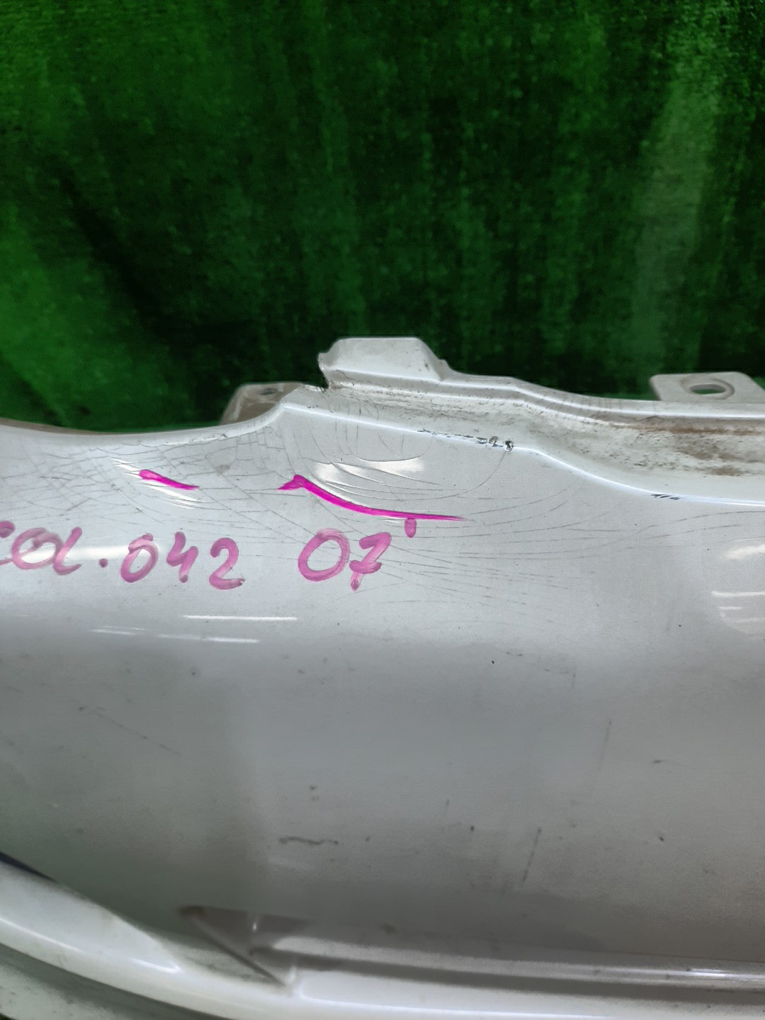 Бампер передний TOYOTA IPSUM ACM21W, ACM26W 11829 4 ракурс