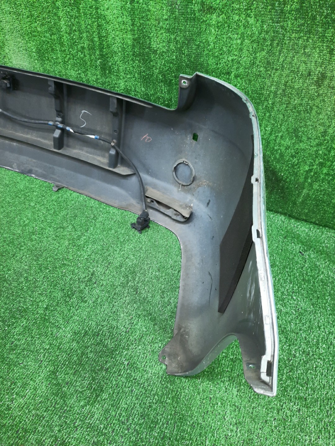 Бампер задний TOYOTA IPSUM ACM21W, ACM26W 11870 5 ракурс