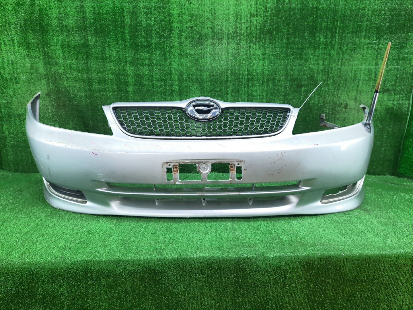 Бампер передний TOYOTA COROLLA, COROLLA FIELDER ZZE124, NZE121, NZE120, ZZE122, NZE124, CE121, NZE121G, ZZE123G, ZZE124G, ZZE122G, NZE124G 11894 1 ракурс