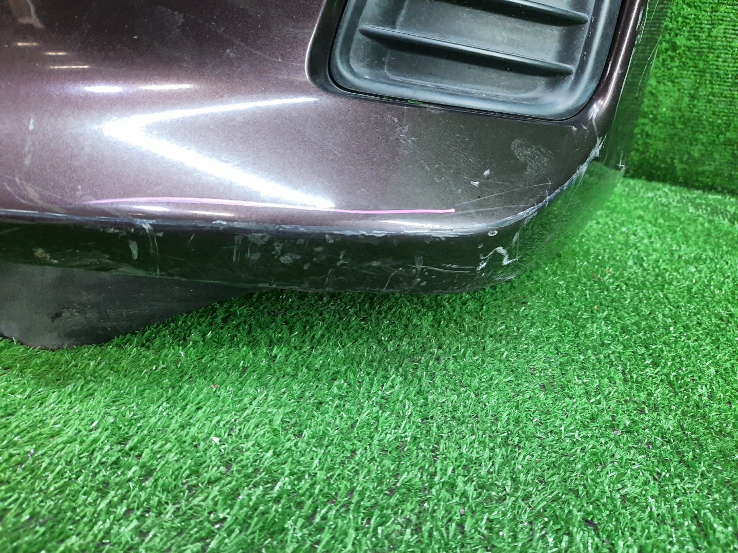 Бампер передний TOYOTA AQUA NHP10 11899 4 ракурс