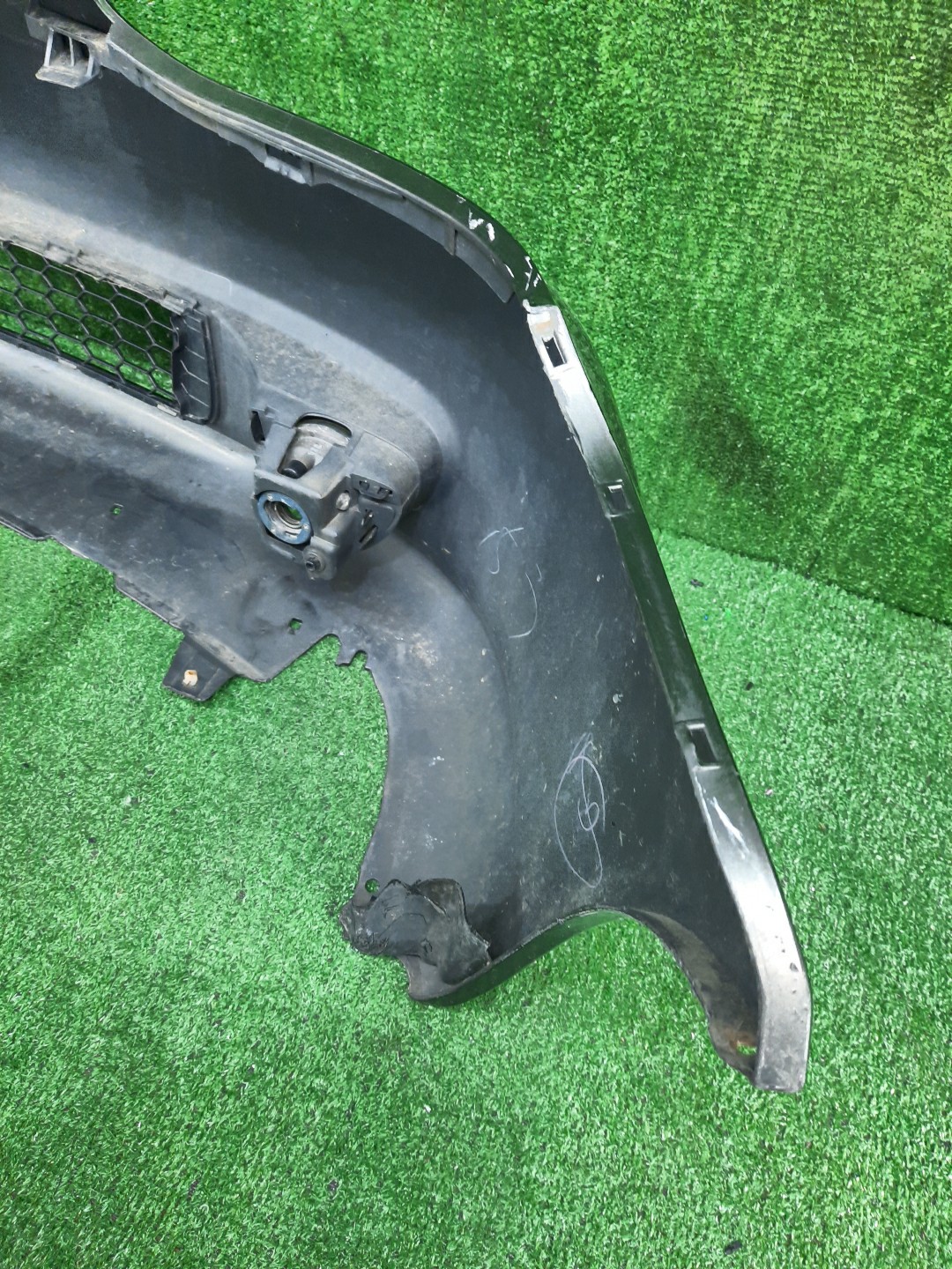 Бампер передний TOYOTA PLATZ NCP12, SCP11, NCP16 12064 5 ракурс