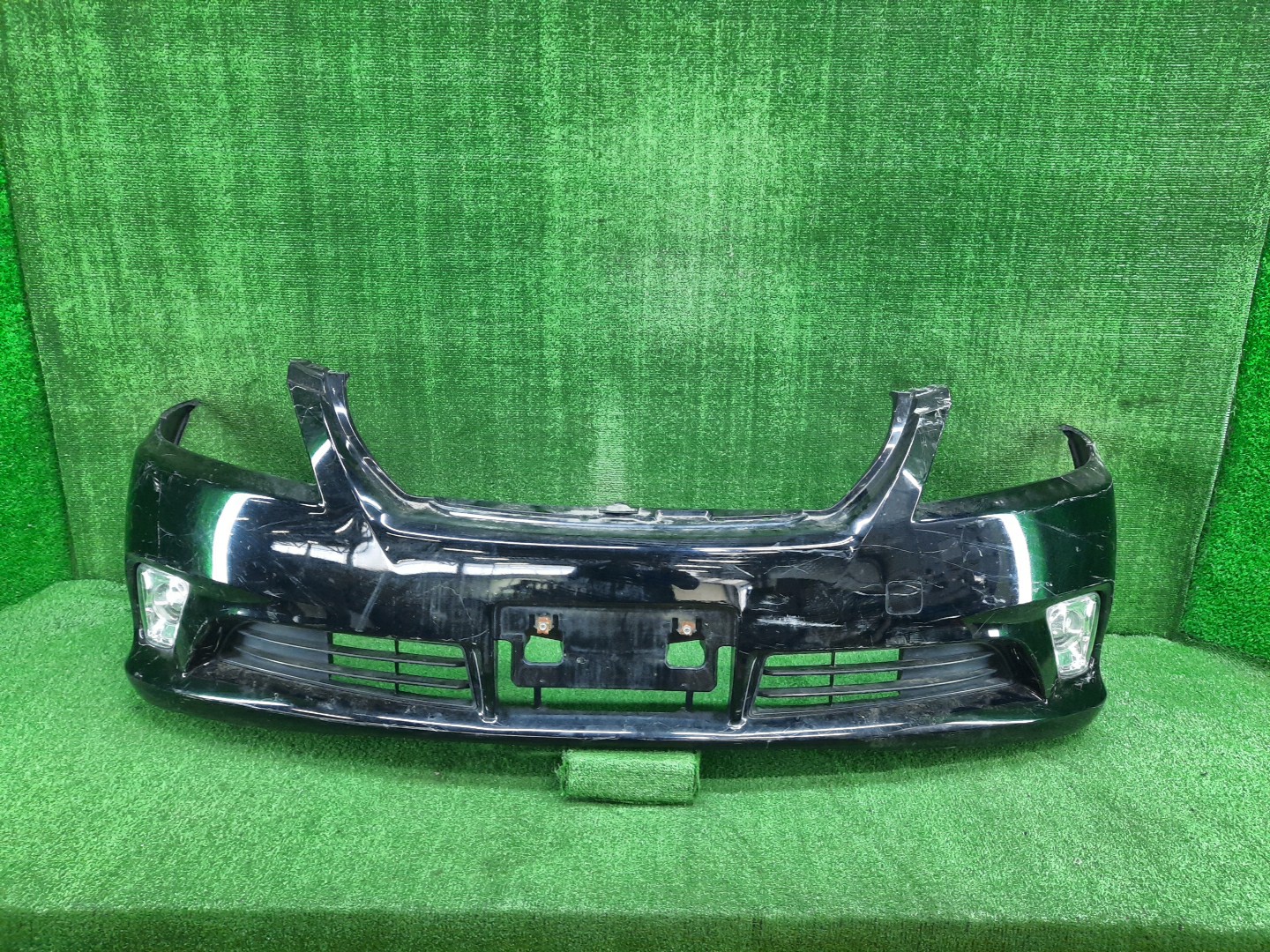 Бампер передний TOYOTA CROWN GRS203 12075 1 ракурс
