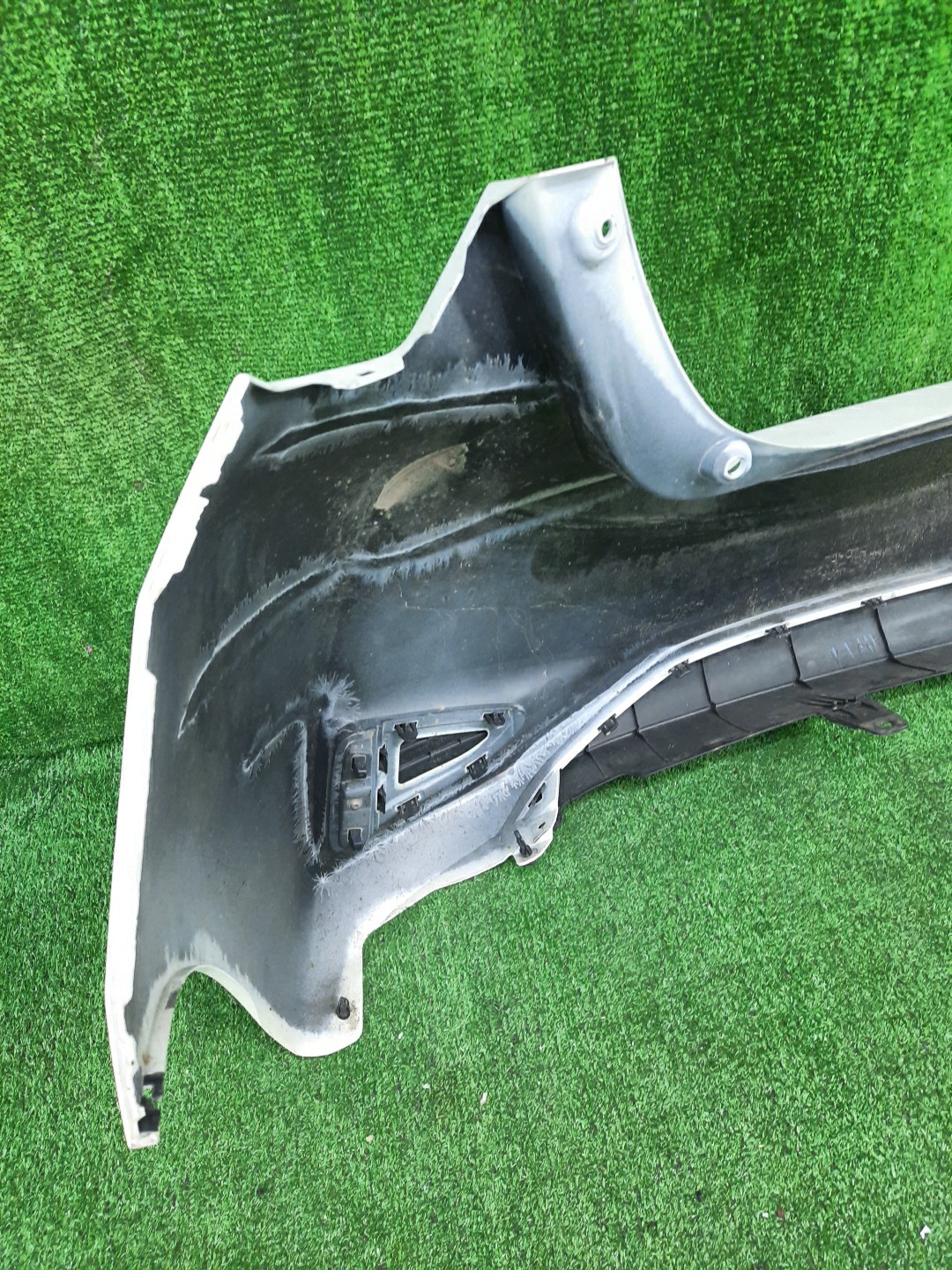 Бампер задний TOYOTA VITZ, YARIS KSP130, NSP130, NSP135, NCP131 12088 5 ракурс