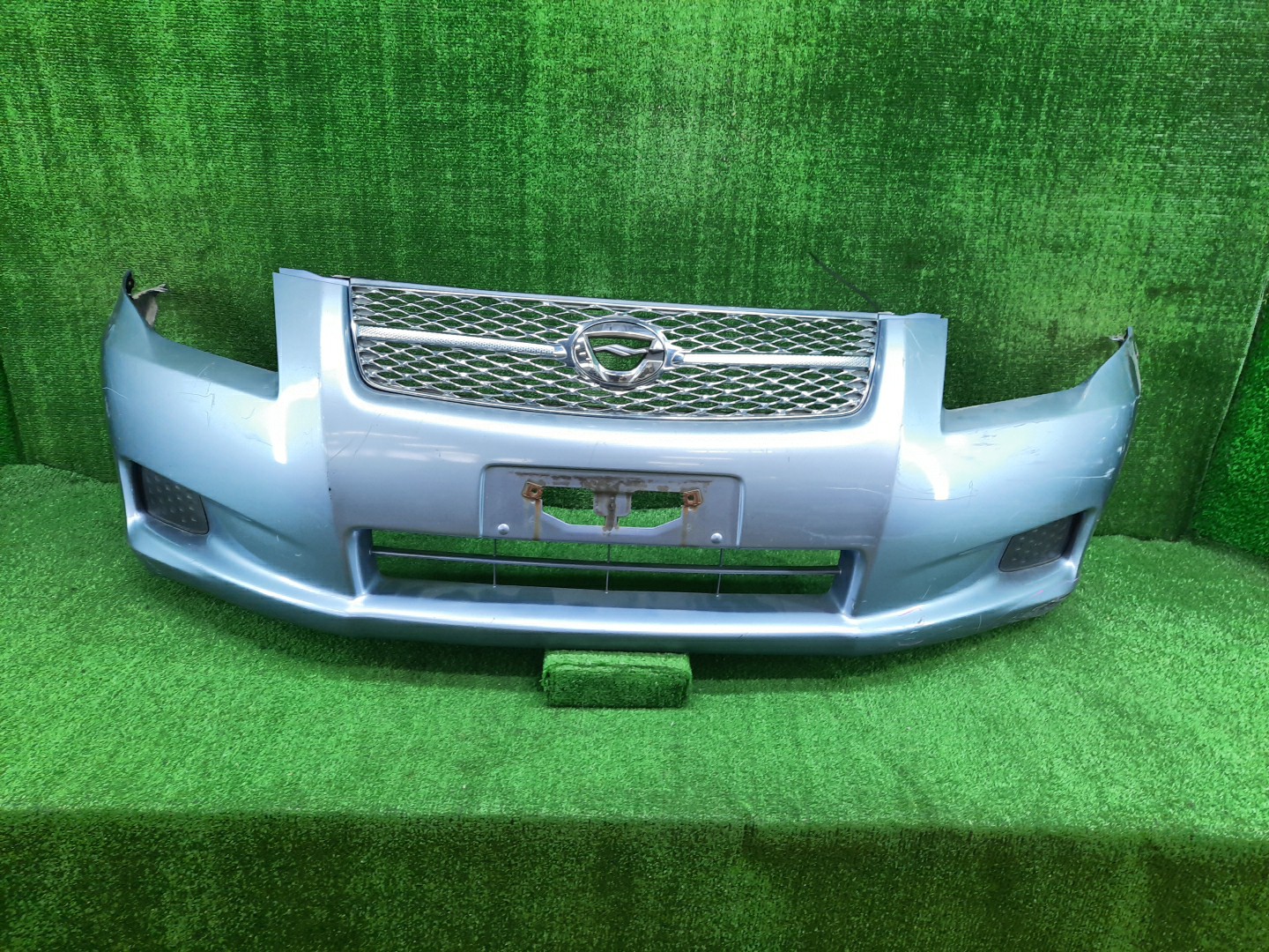 Бампер передний TOYOTA COROLLA FIELDER, COROLLA AXIO ZRE144G, ZRE142G, NZE144G, NZE141G, NZE141, NZE144, ZRE142, ZRE144 12117 1 ракурс Бампер передний TOYOTA COROLLA FIELDER, COROLLA AXIO ZRE144G, ZRE142G, NZE144G, NZE141G, NZE141, NZE144, ZRE142, ZRE144 12117 1 ракурс